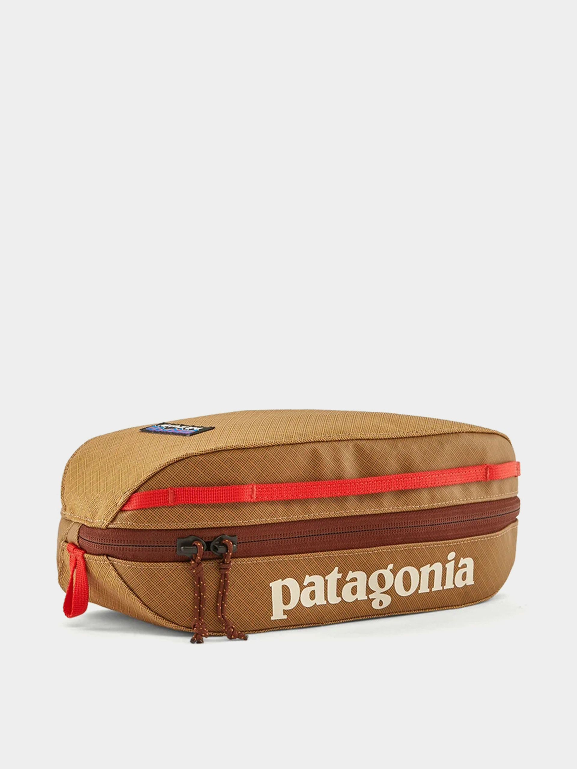 Kosmeticku00e1 tau0161ka Patagonia Black Hole Cube 3L (talon gold)