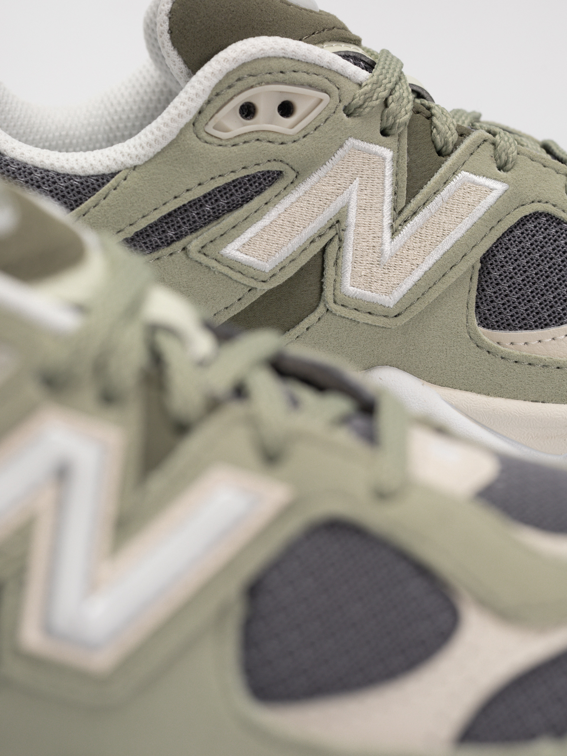 Topánky New Balance 9060 JR (garter snake)
