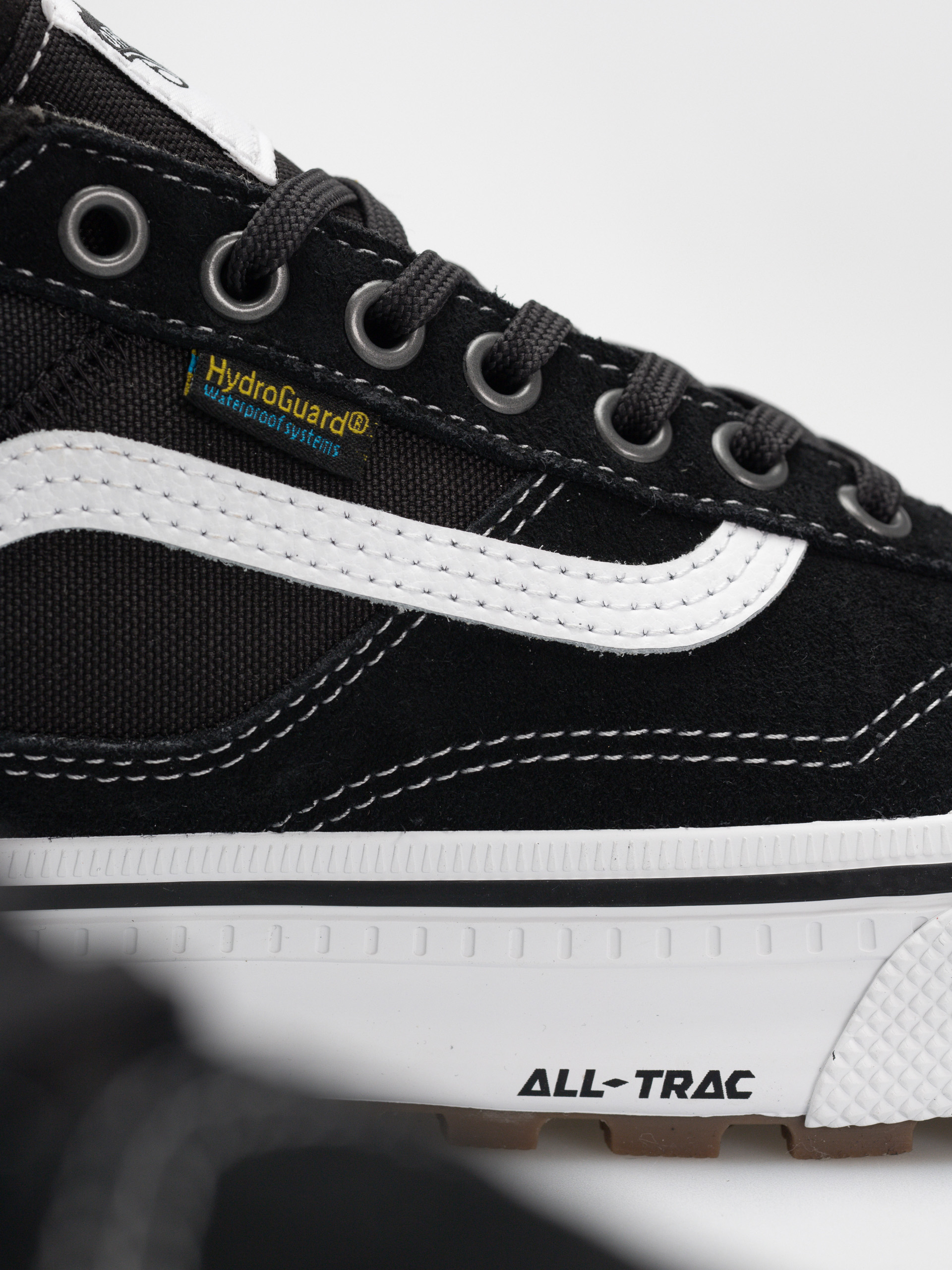 Topánky Vans Mte Old Skool Waterproof Insulated (black/white)