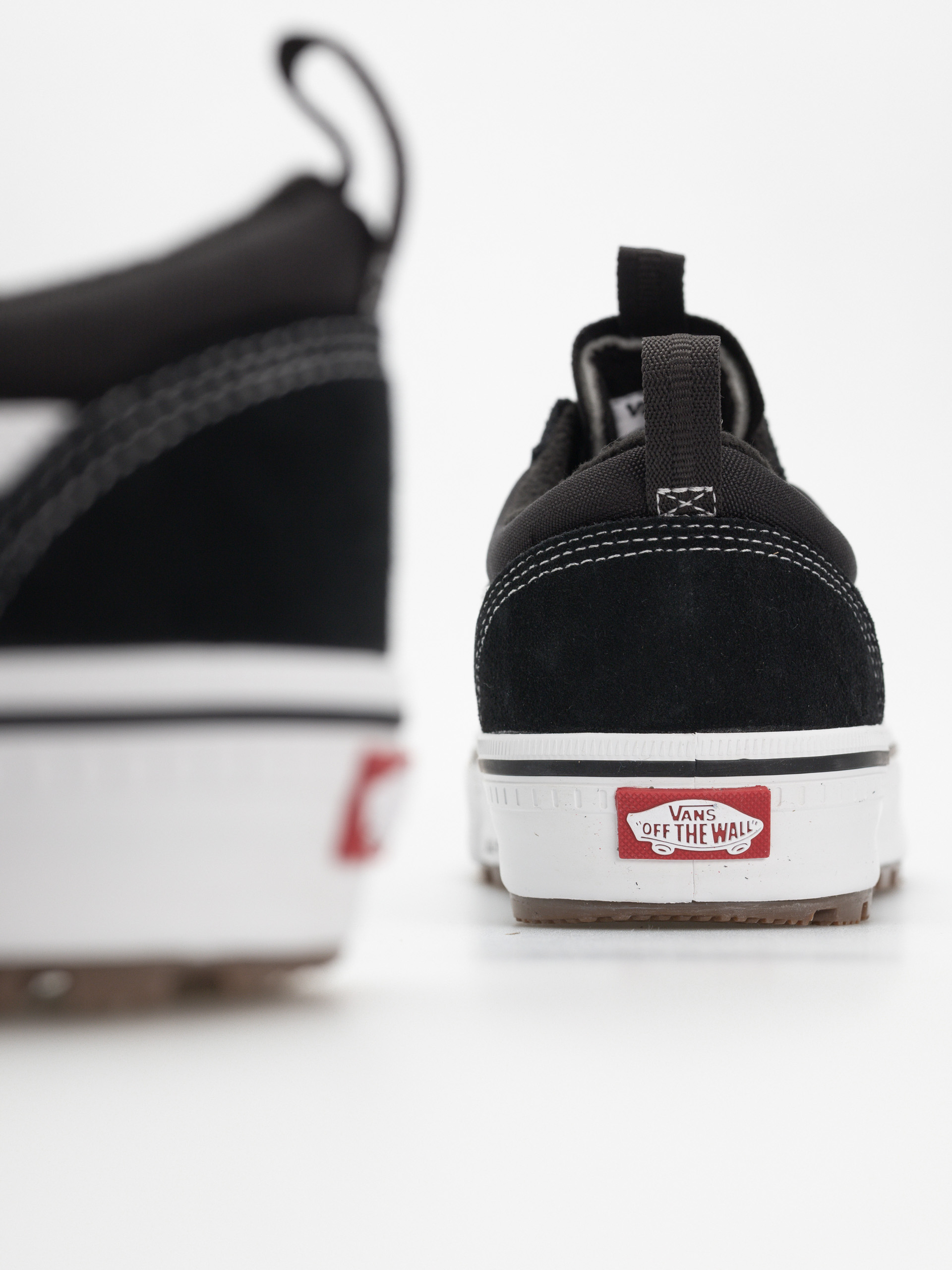 Topánky Vans Mte Old Skool Waterproof Insulated (black/white)