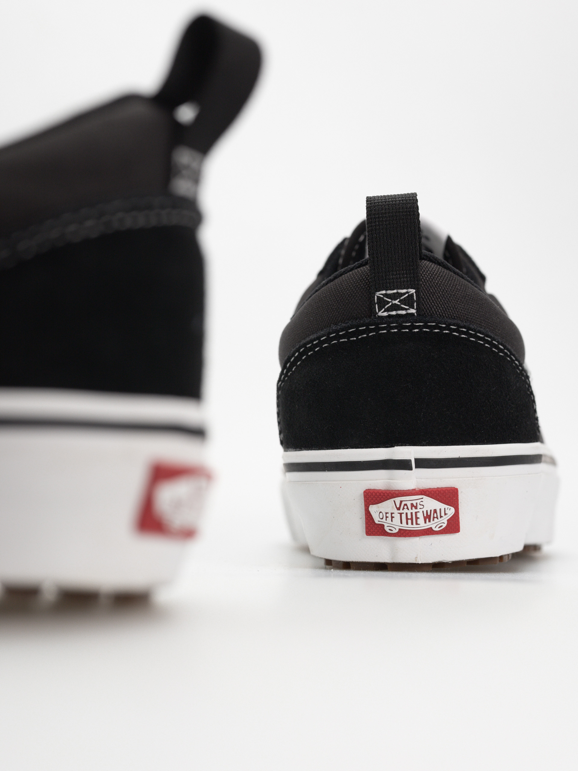 Topánky Vans Mte Old Skool Insulated (black/white)