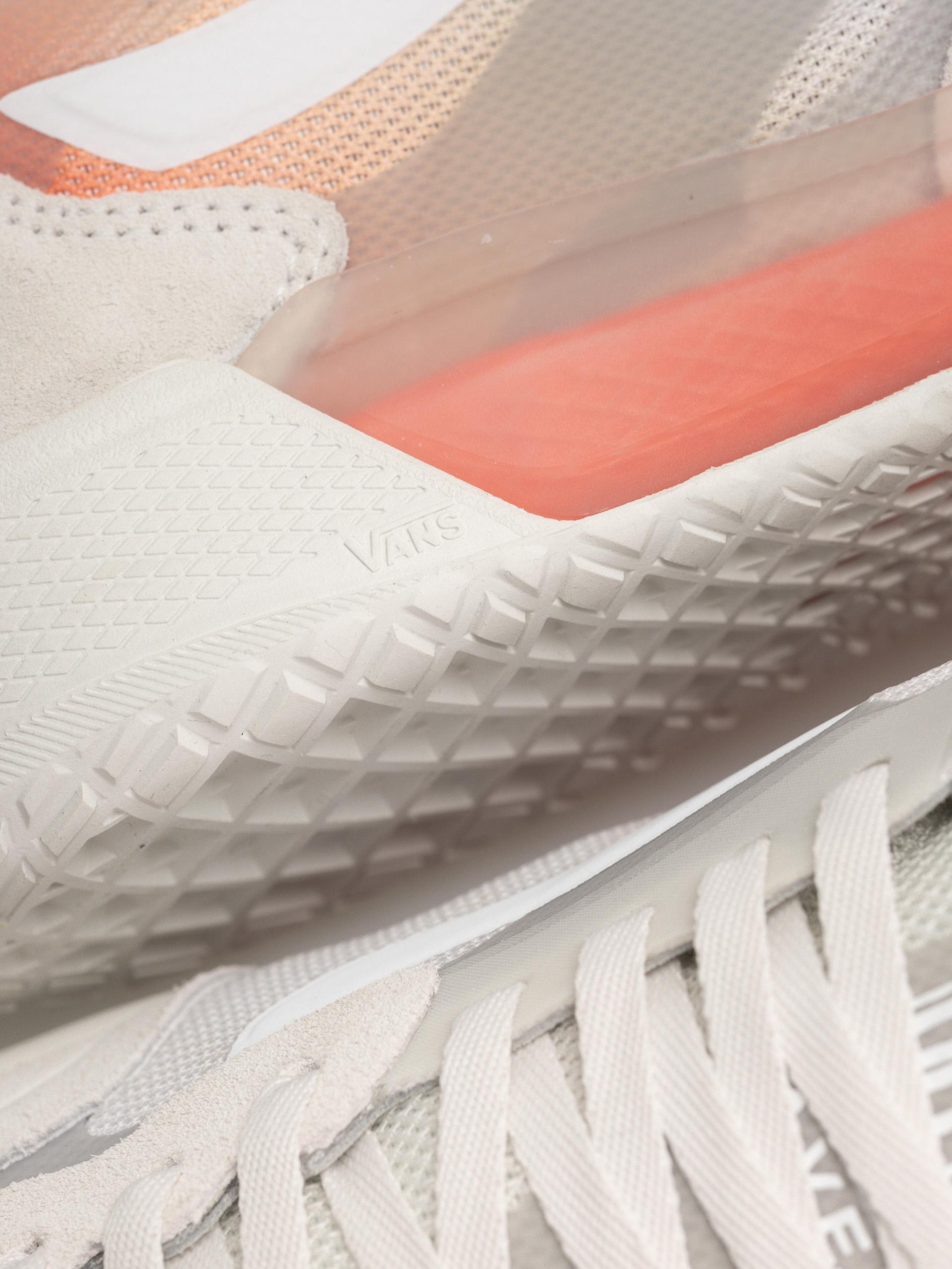 Topánky Vans Skate Ave 2.0 (fade white/orange)