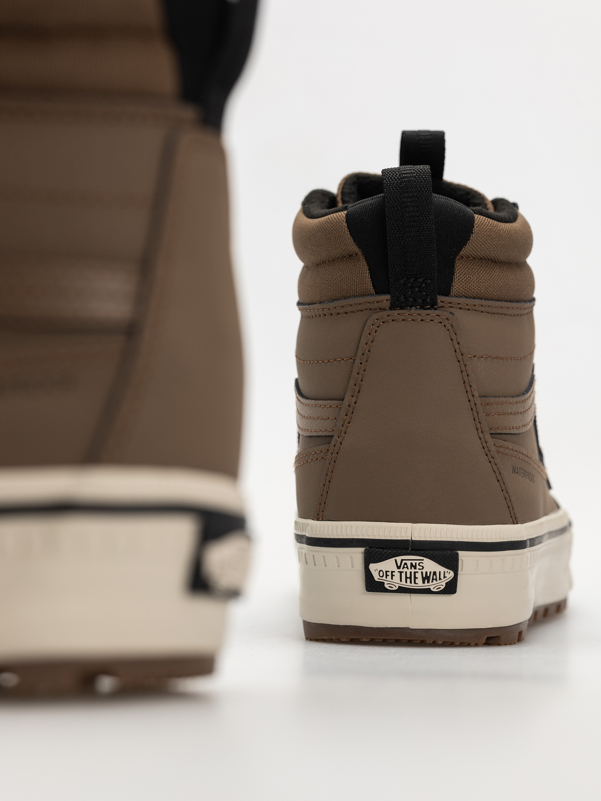 Topánky Vans Mte Sk8 Hi Waterproof Insulated (sepia/marshmallow)