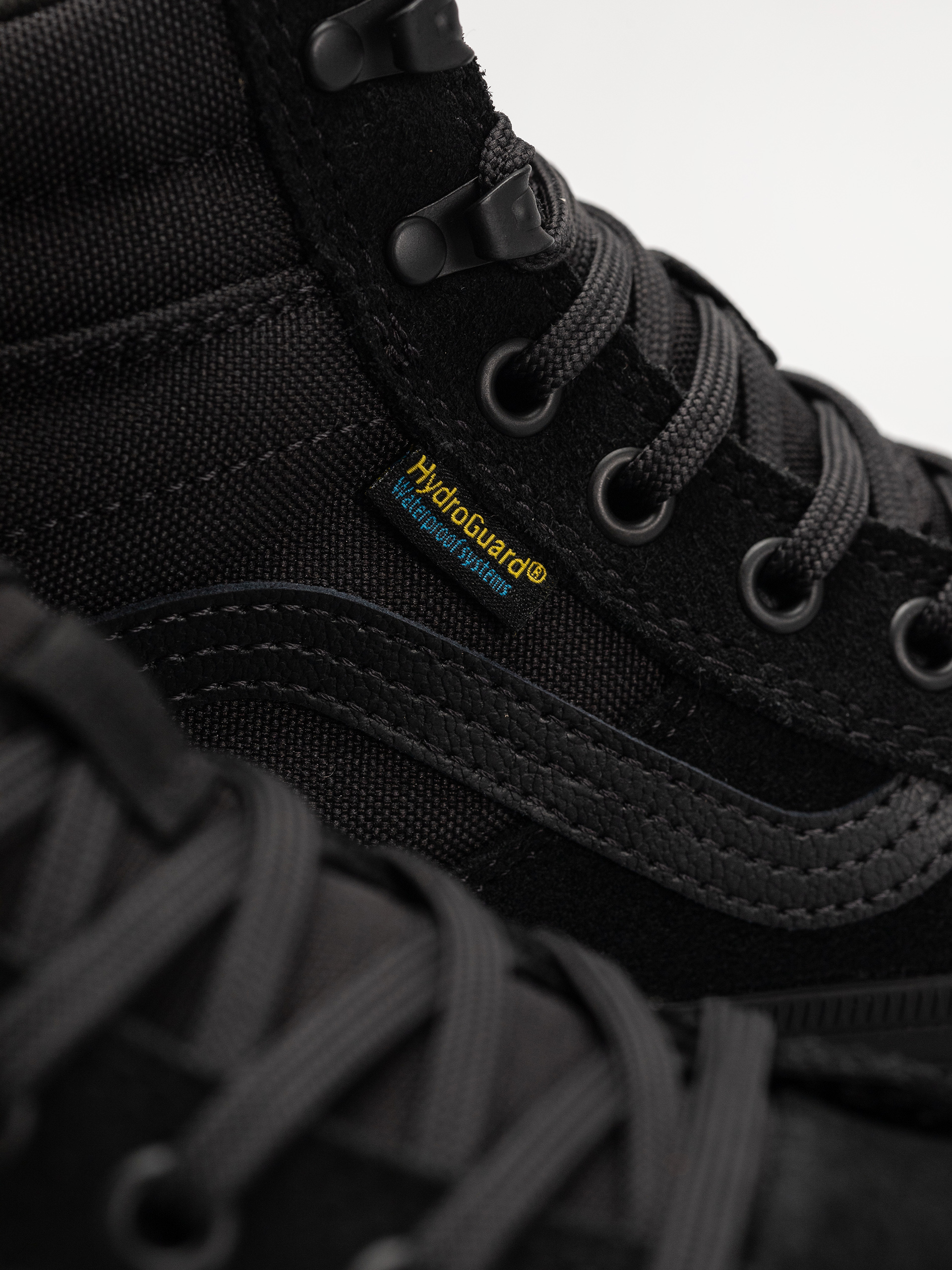 Topánky Vans Mte Sk8 Hi Waterproof Insulated (black/black)