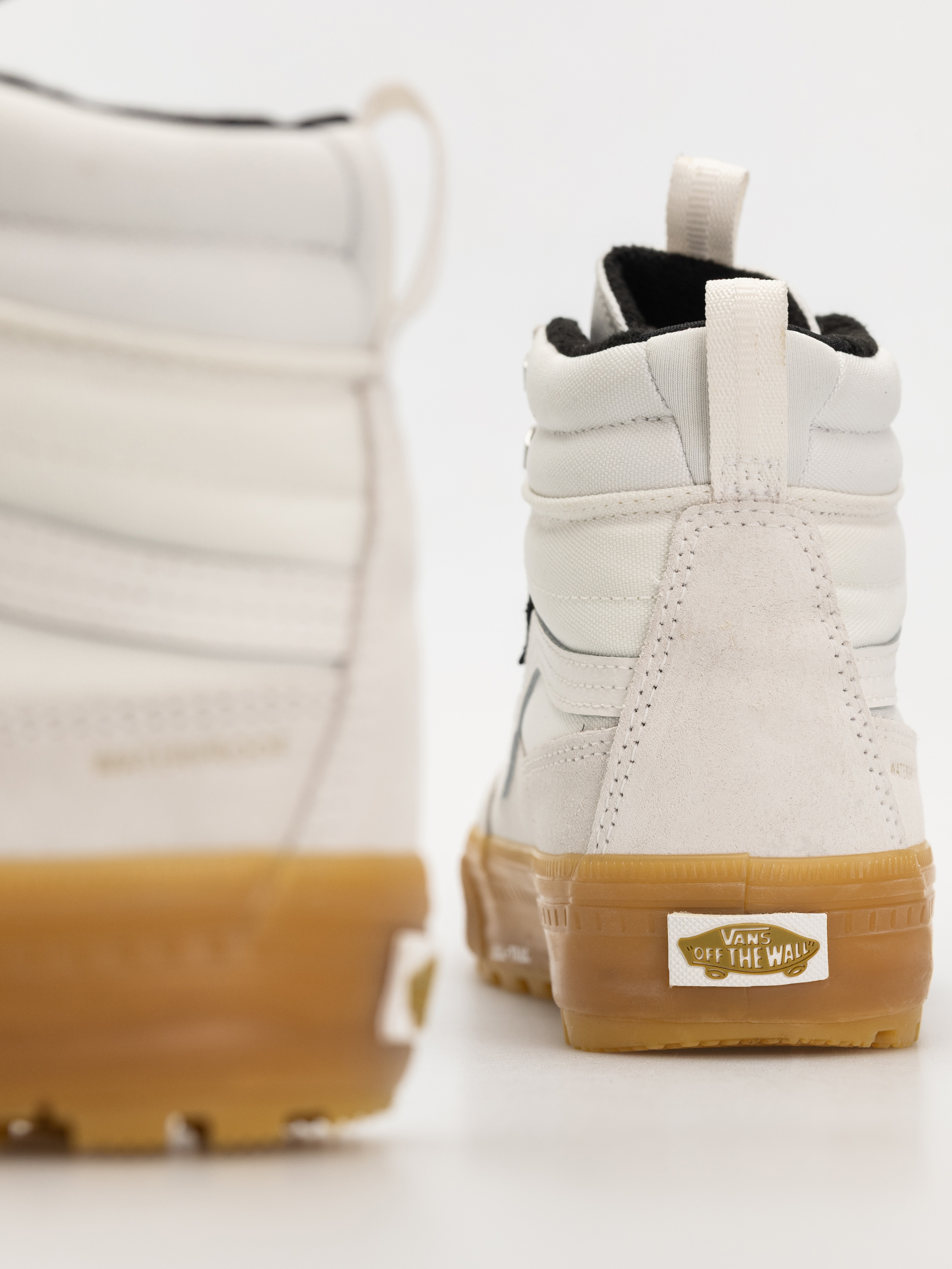 Topánky Vans Mte Sk8 Hi Waterproof Insulated (white/gum)