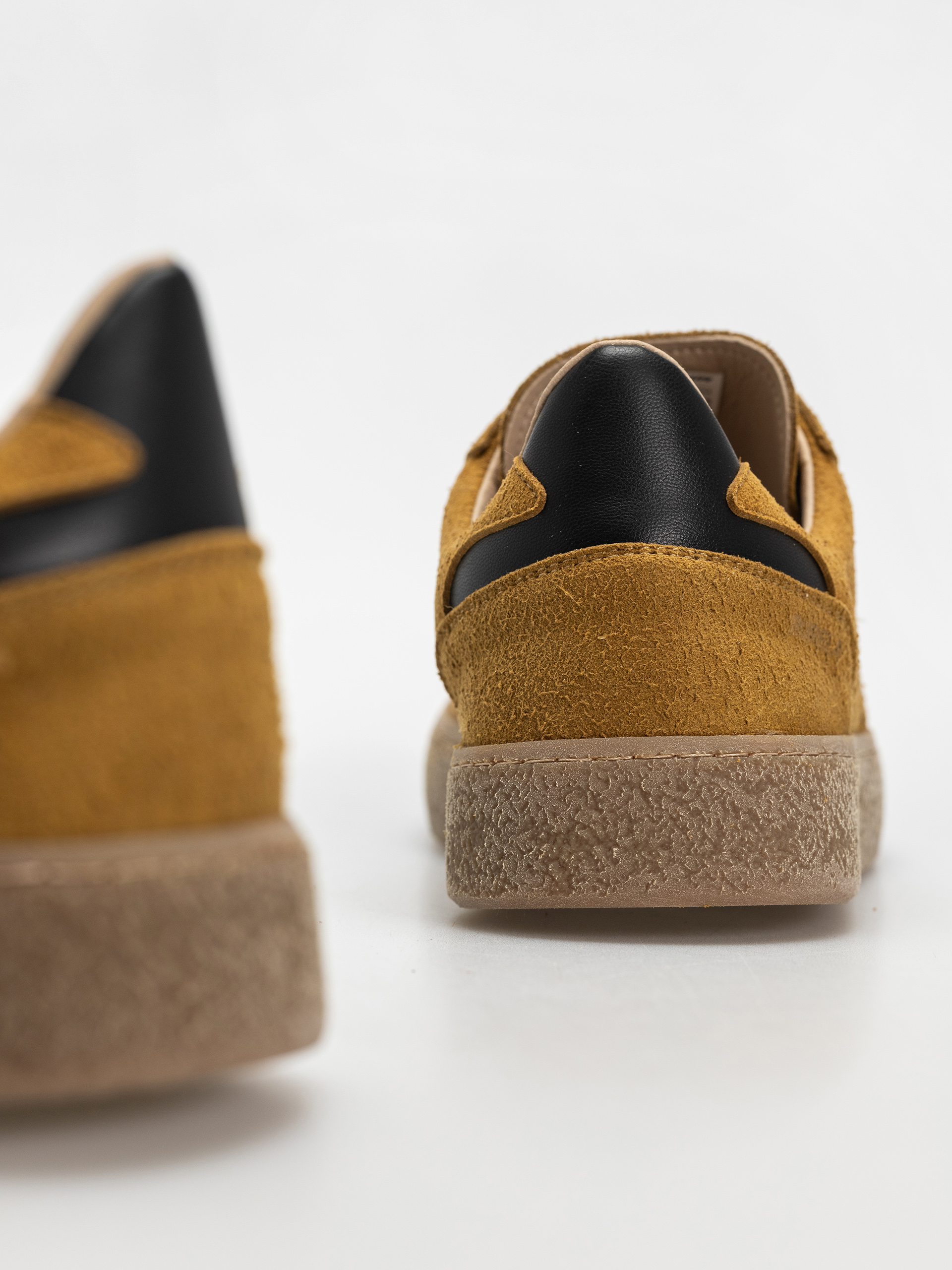 Topánky Flamingos Life Burela Bold (hairy suede curry)