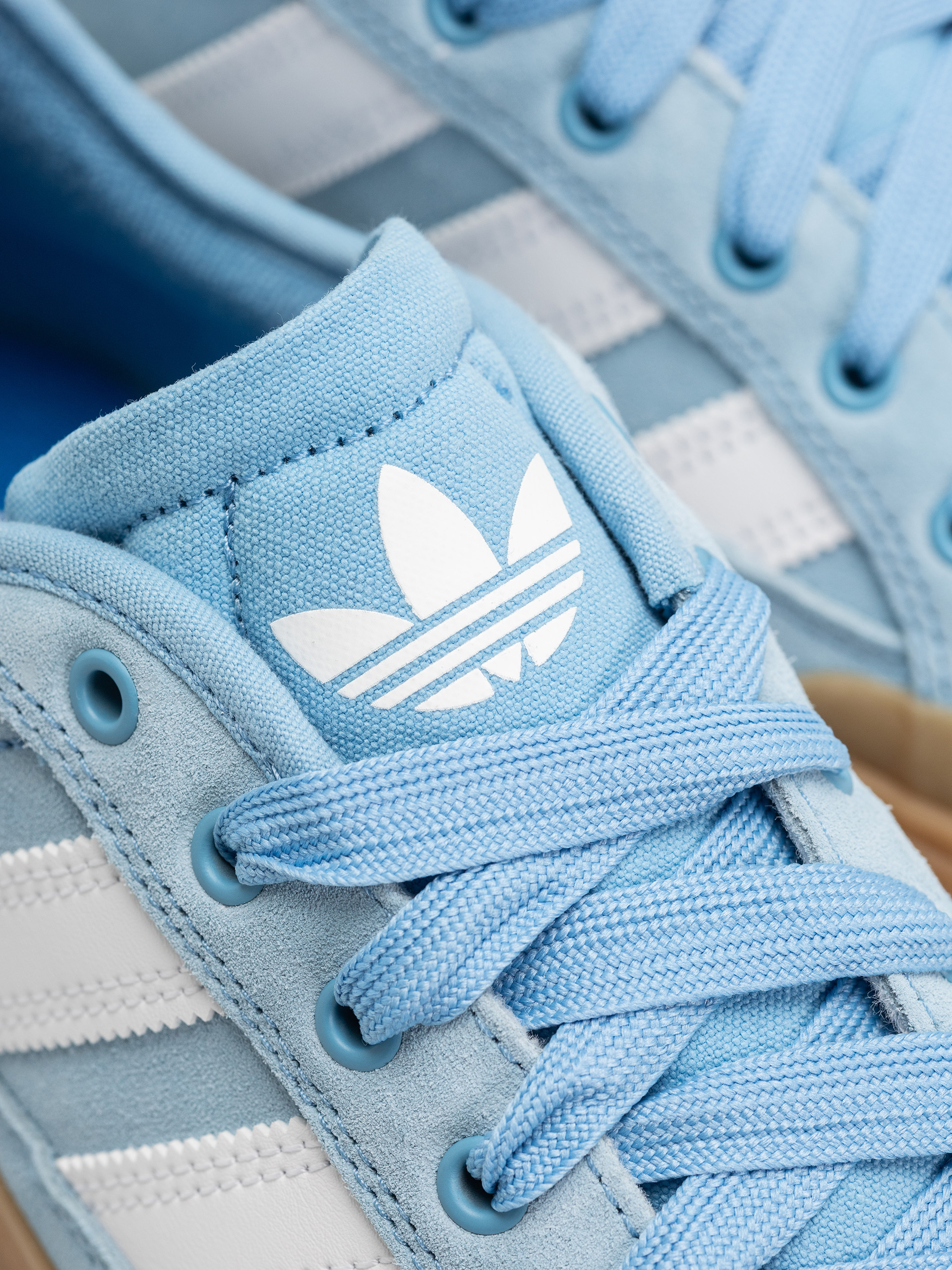 Topánky adidas Court Tns Premiere (ltblue/ftwwht/gum3)