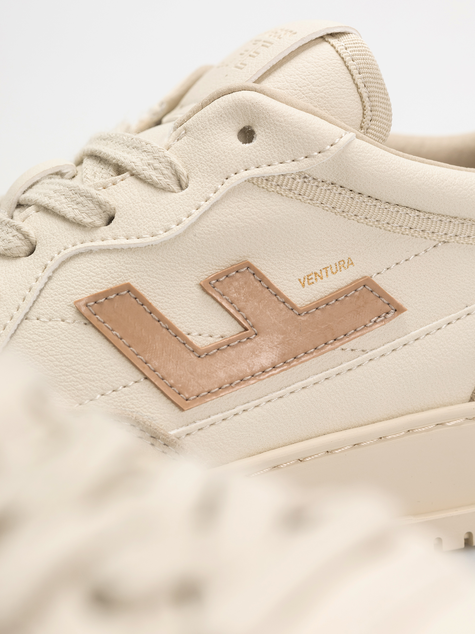 Topánky Flamingos Life Ventura (brush cream)