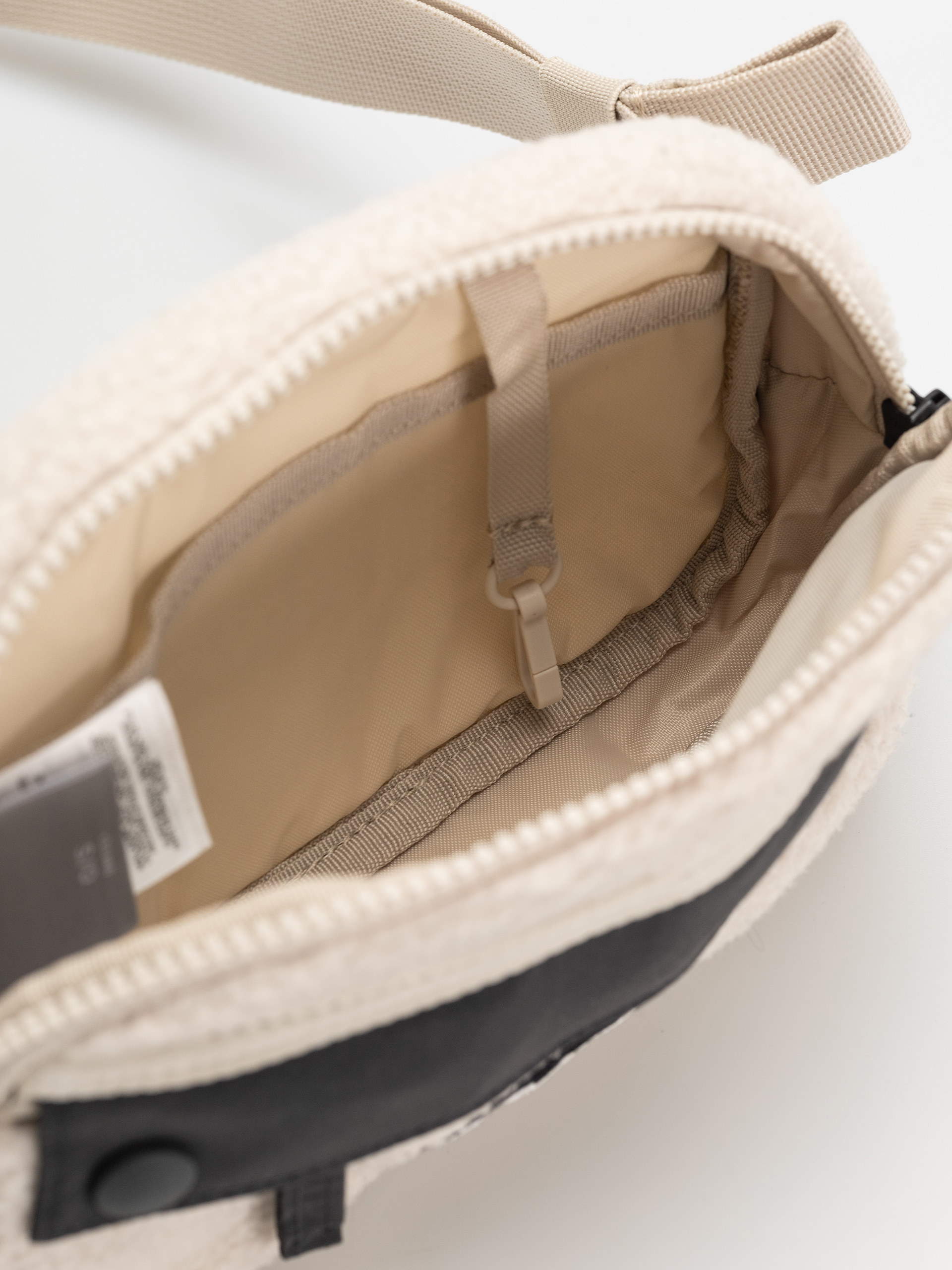 Ľadvinka Columbia Helvetia II (dark stone/shark)