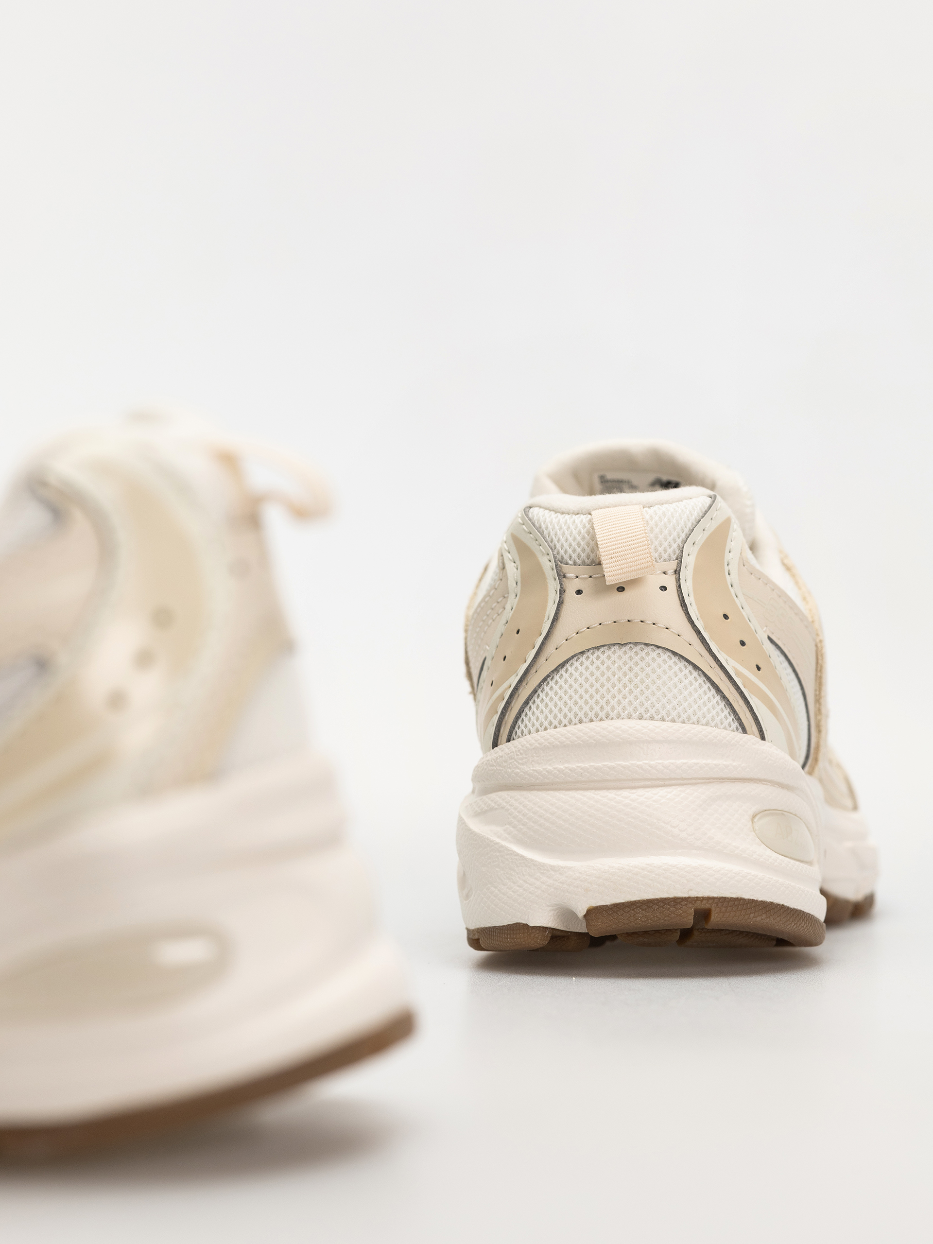 Topánky New Balance 530 JR (bisque)