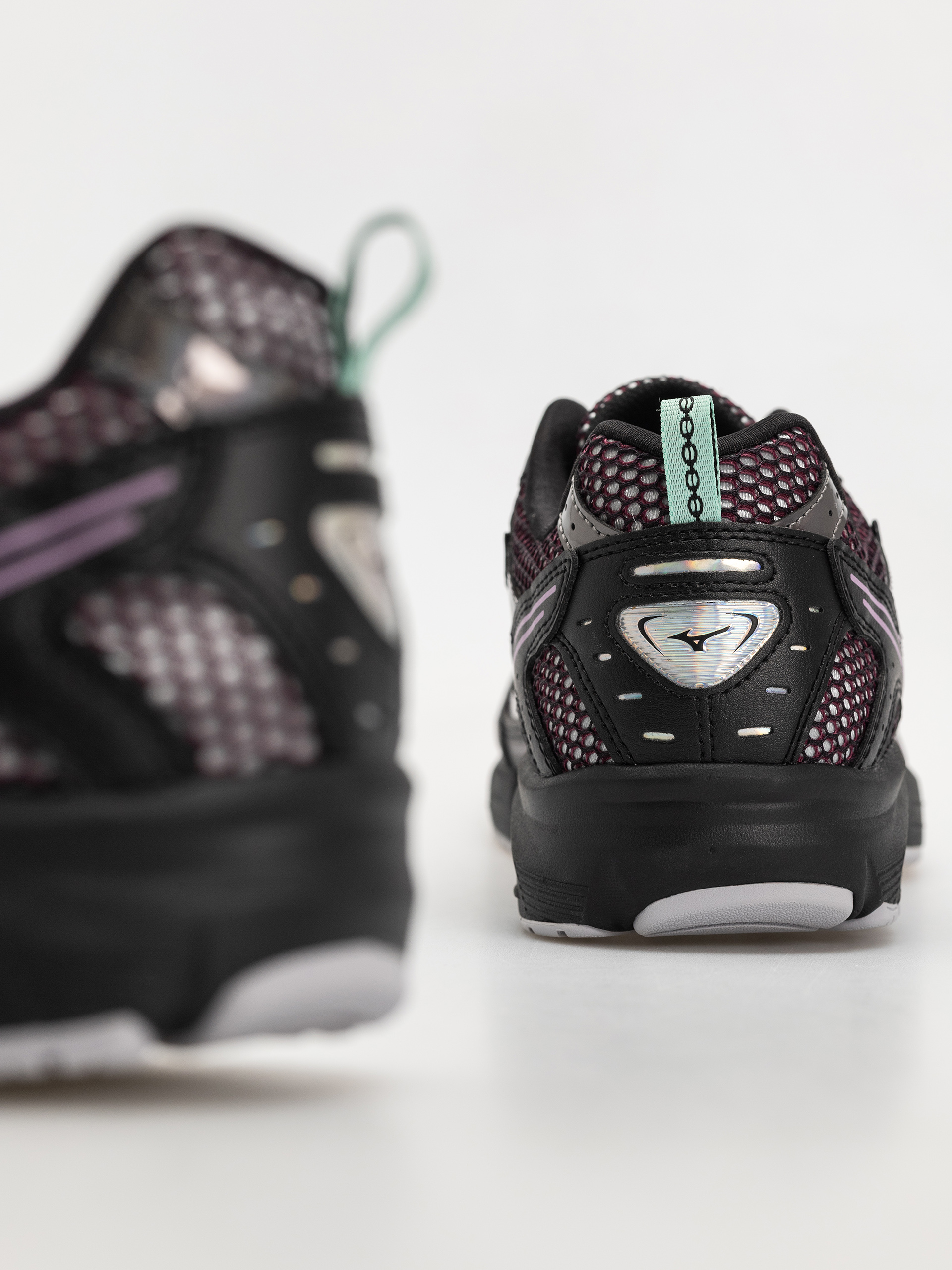 Topánky Mizuno MXR (black/black/valerian)