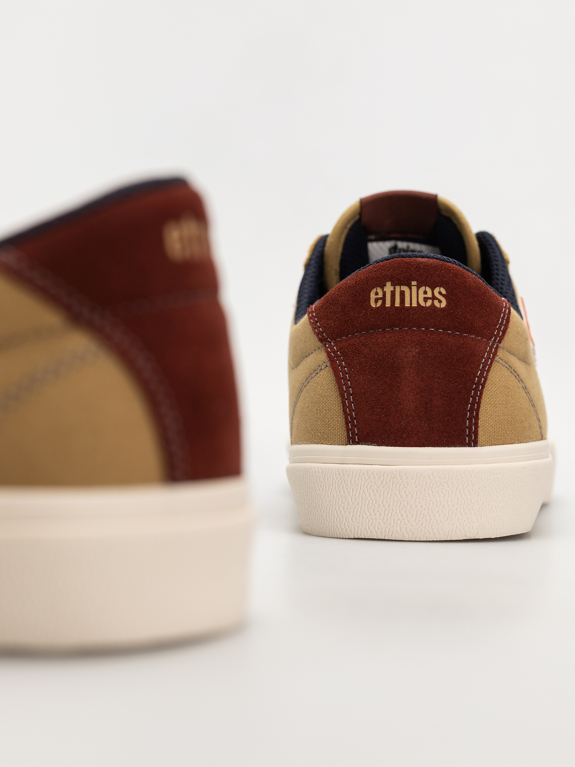 Topánky Etnies Barge Plus (tan/brown)