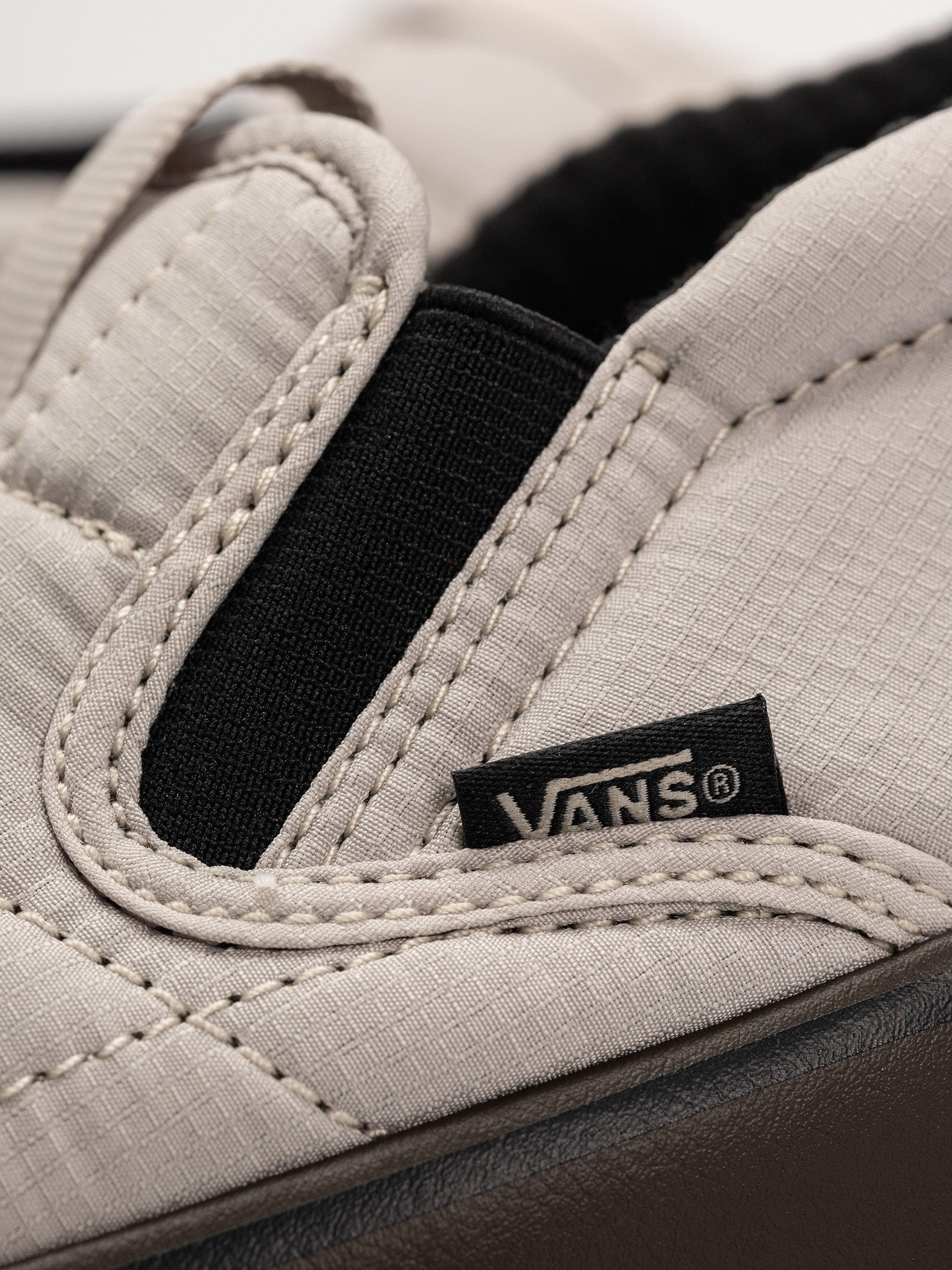 Topánky Vans Mte Snow Lodge Slipper Mid (oatmeal/gum)