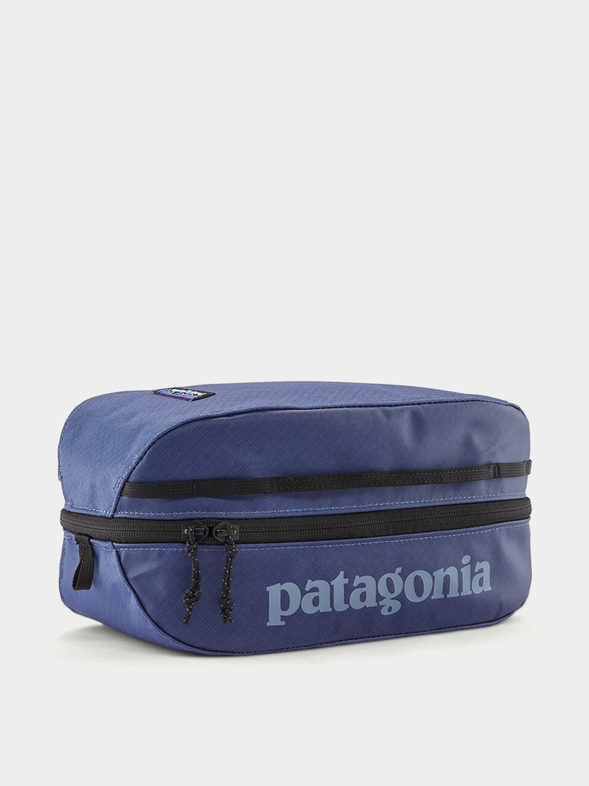 Kosmetická taška Patagonia Black Hole Cube 6L (smolder blue w/amanita red)