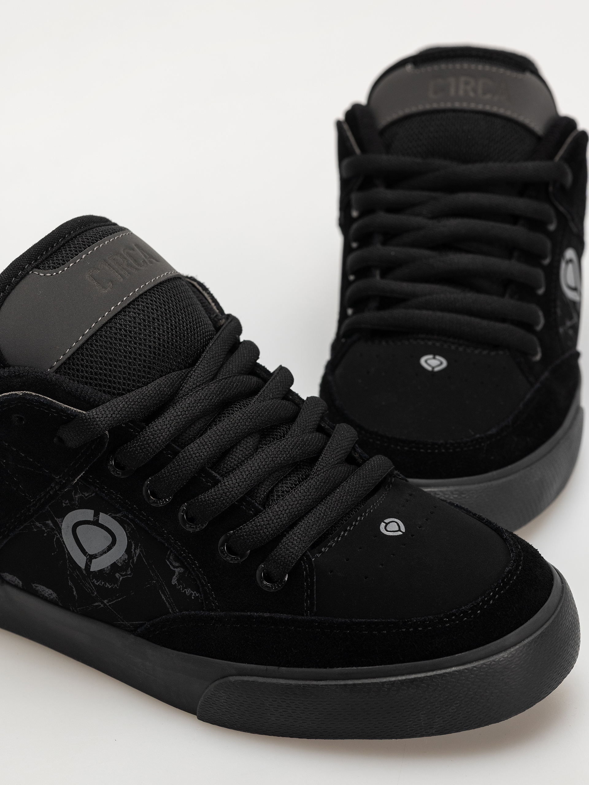 Topánky Circa 205 Vulc Se (black/black/skull)