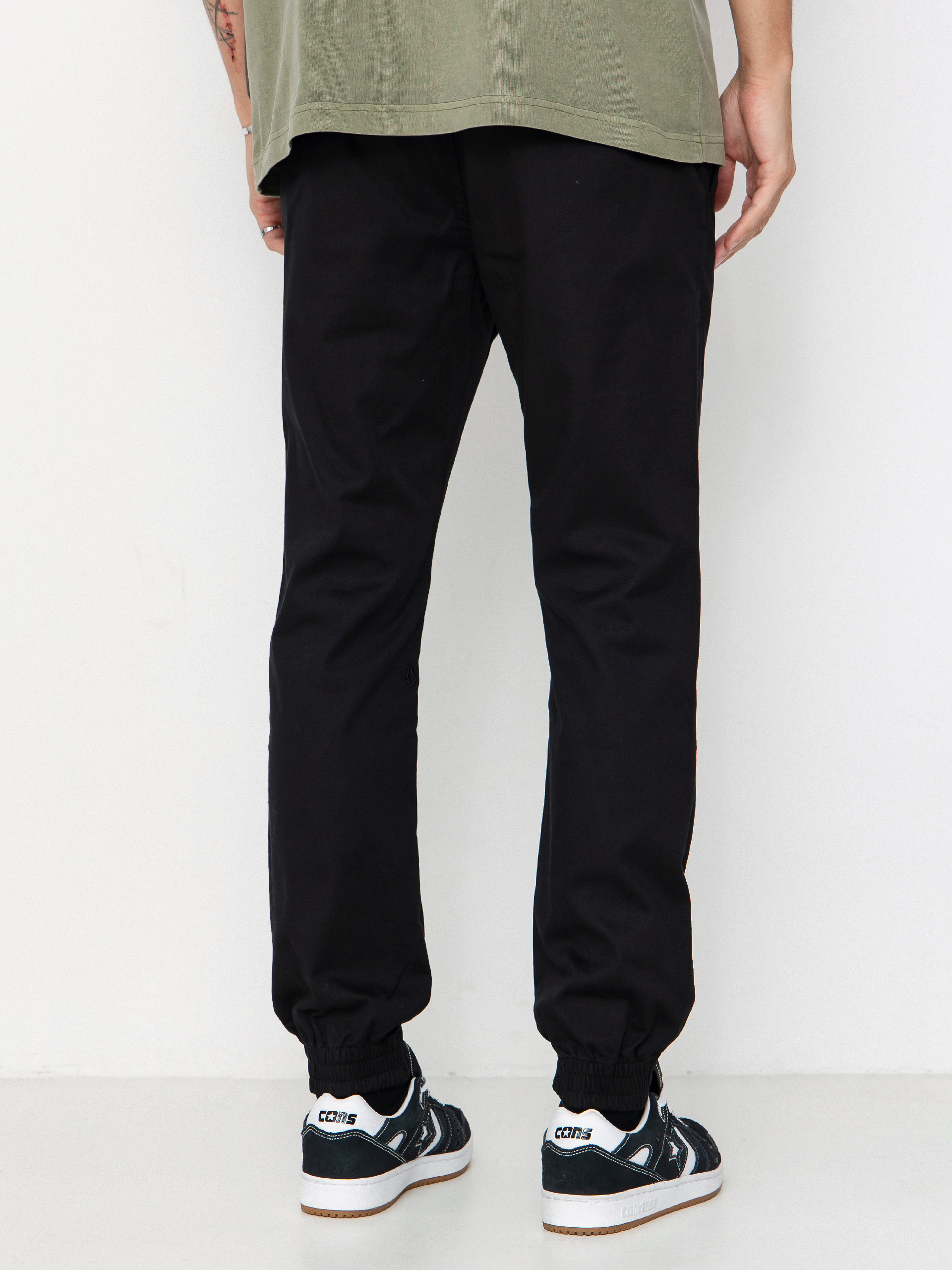 Nohavice Volcom Frickin Slim Jogger (black)