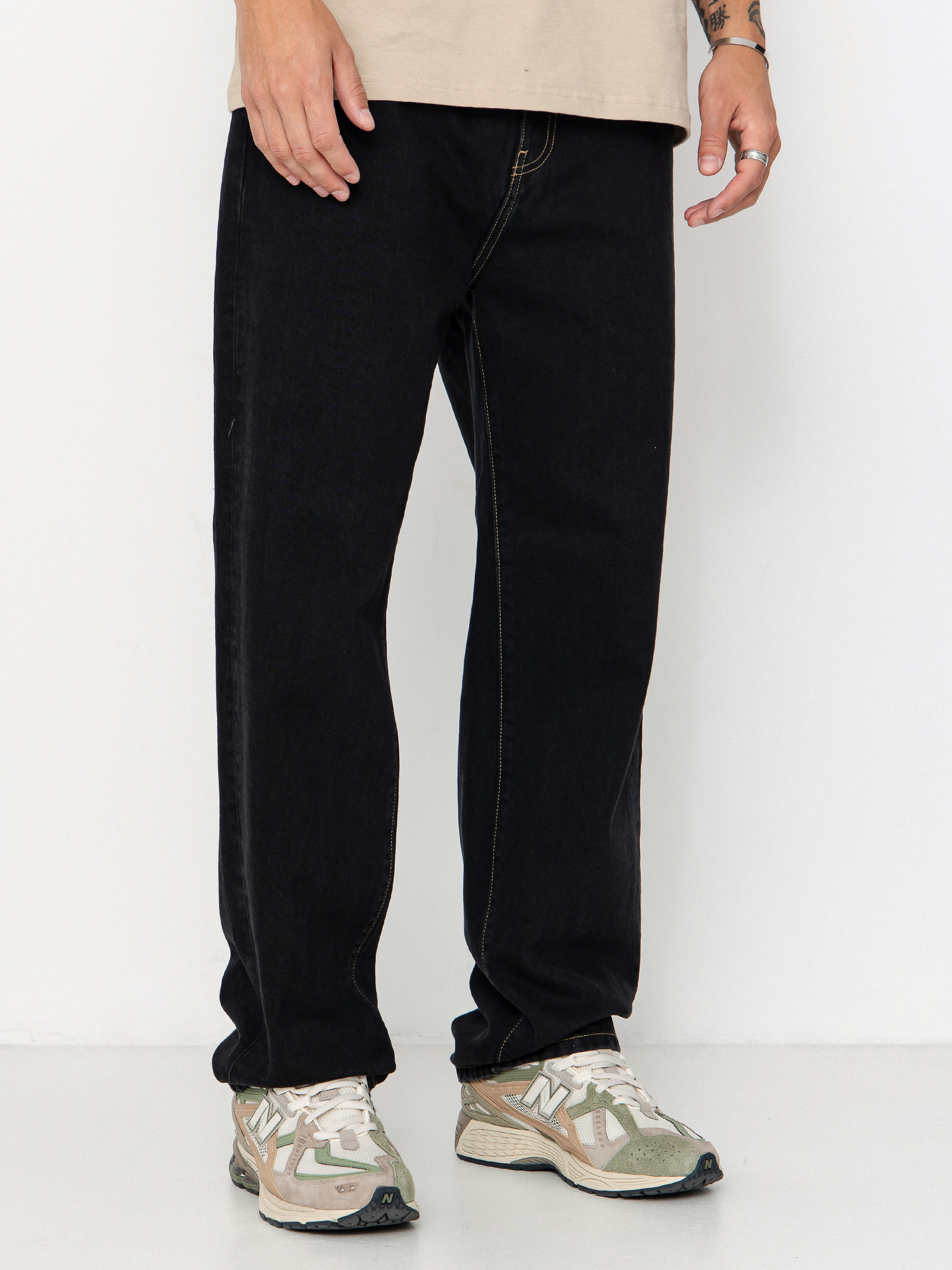 Nohavice Carhartt WIP Aaron (black/stone washed)