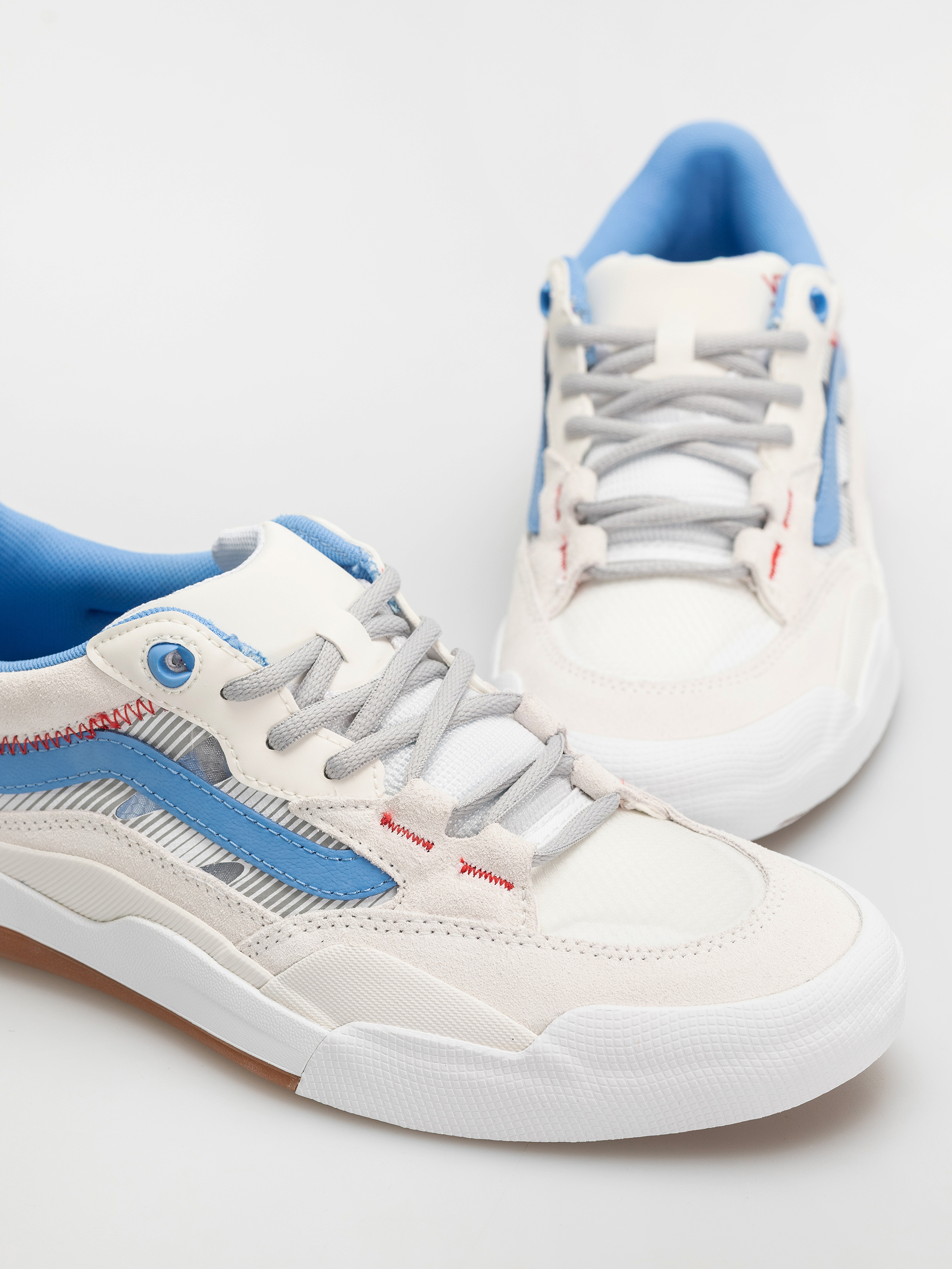 Topánky Vans Skate 2 Wayvee (blanc de blanc/azure blue)