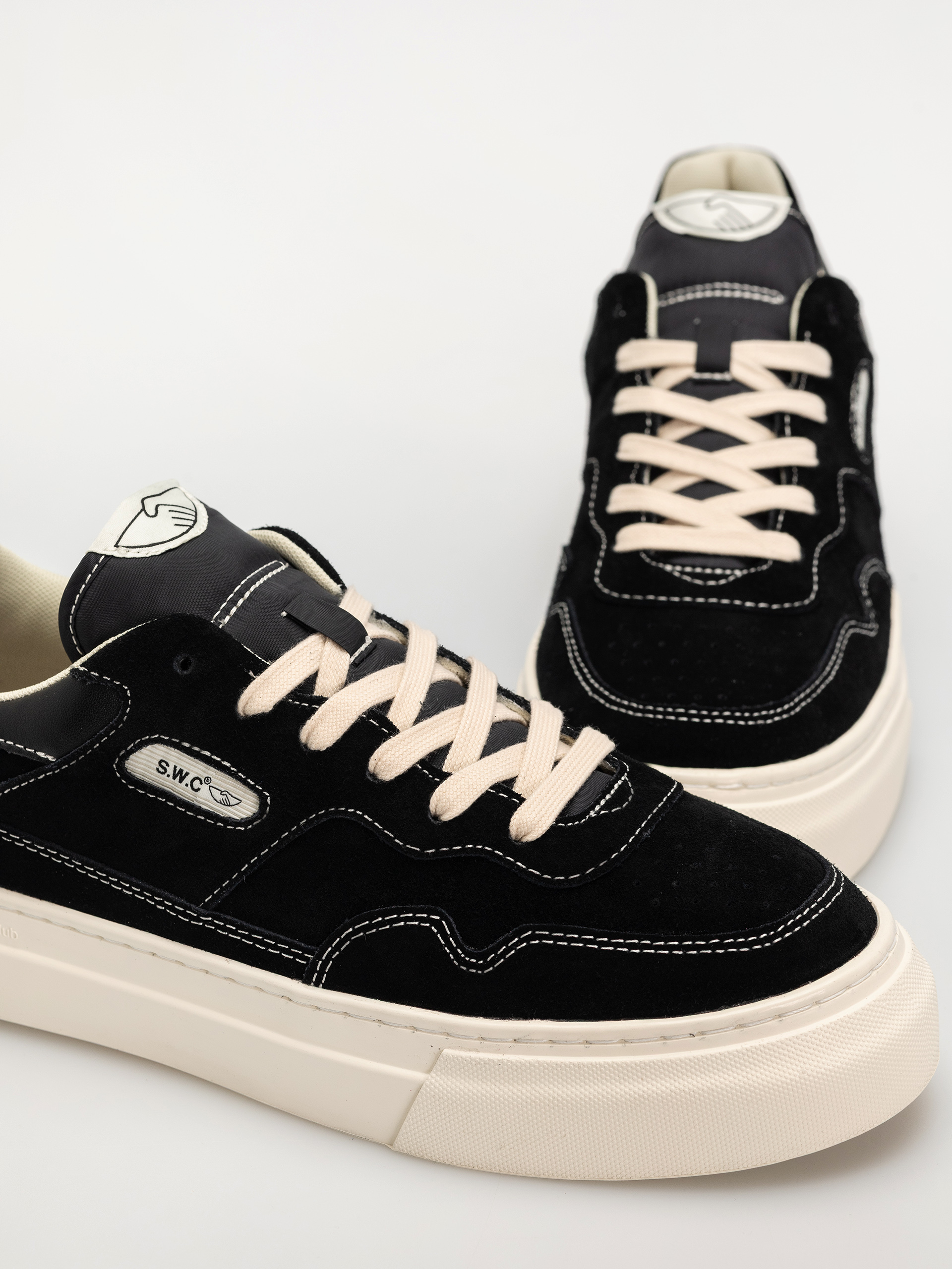 Topánky Stepney Workers Club Pearl (suede black)