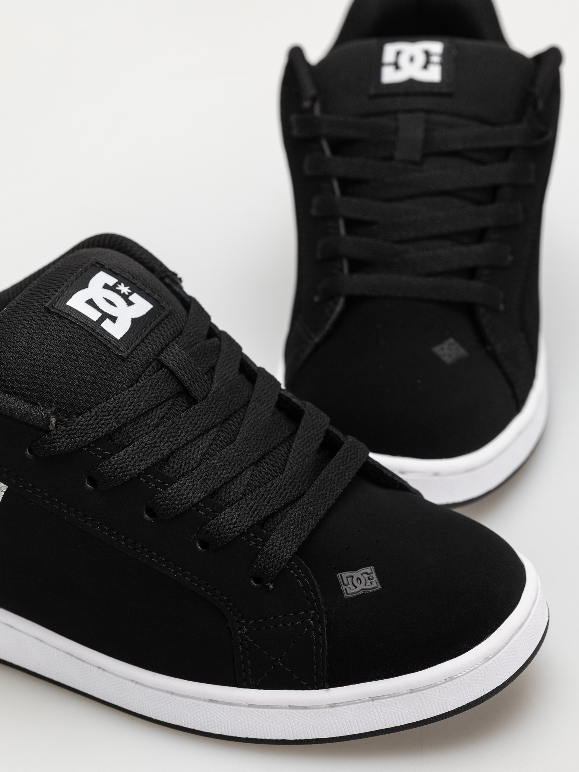 Topánky DC Court Graffik Wmn (black/white stencil)