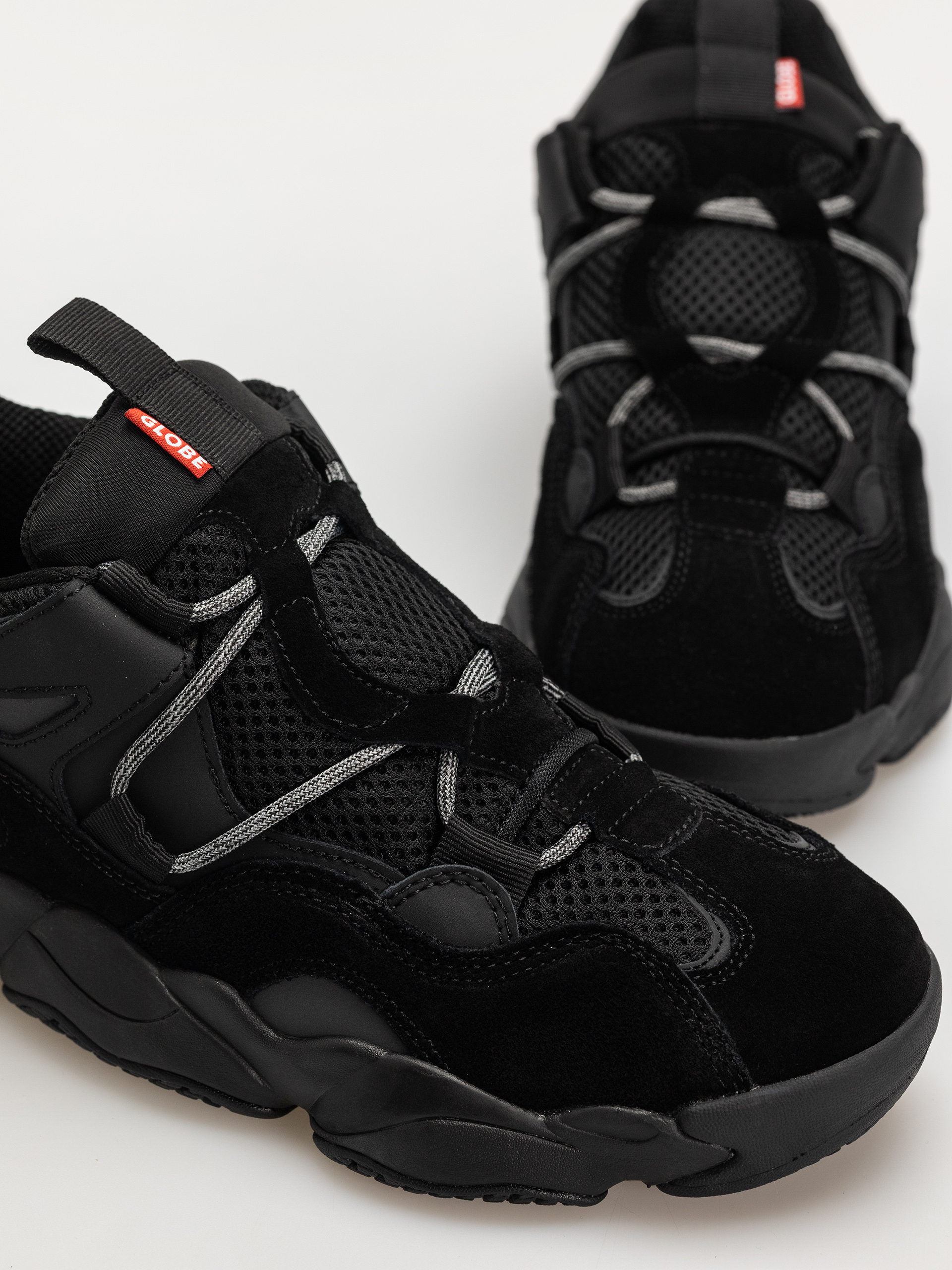 Topánky Globe Option Evo (black/phantom)