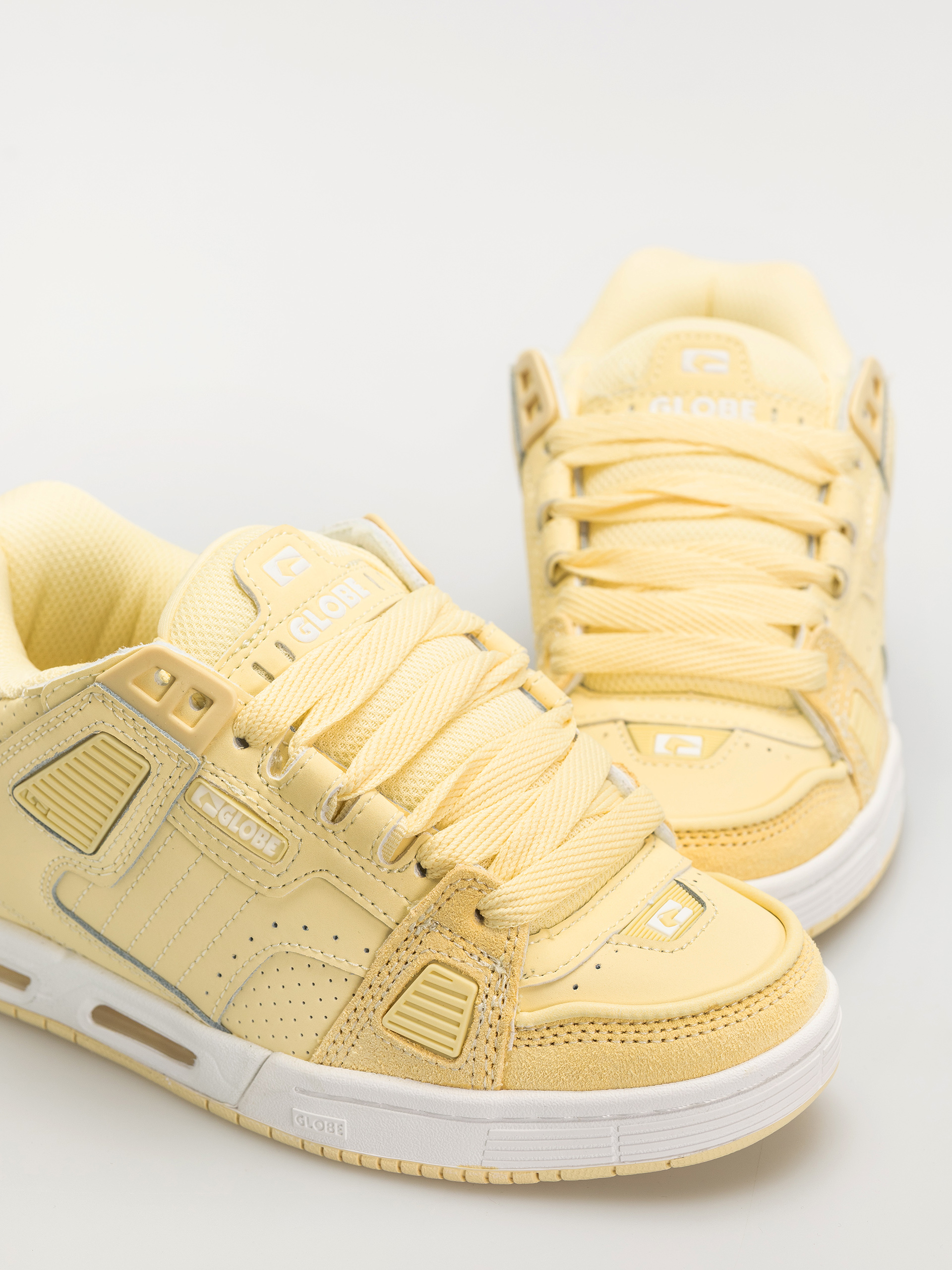 Topánky Globe Sabre (butter/cream)