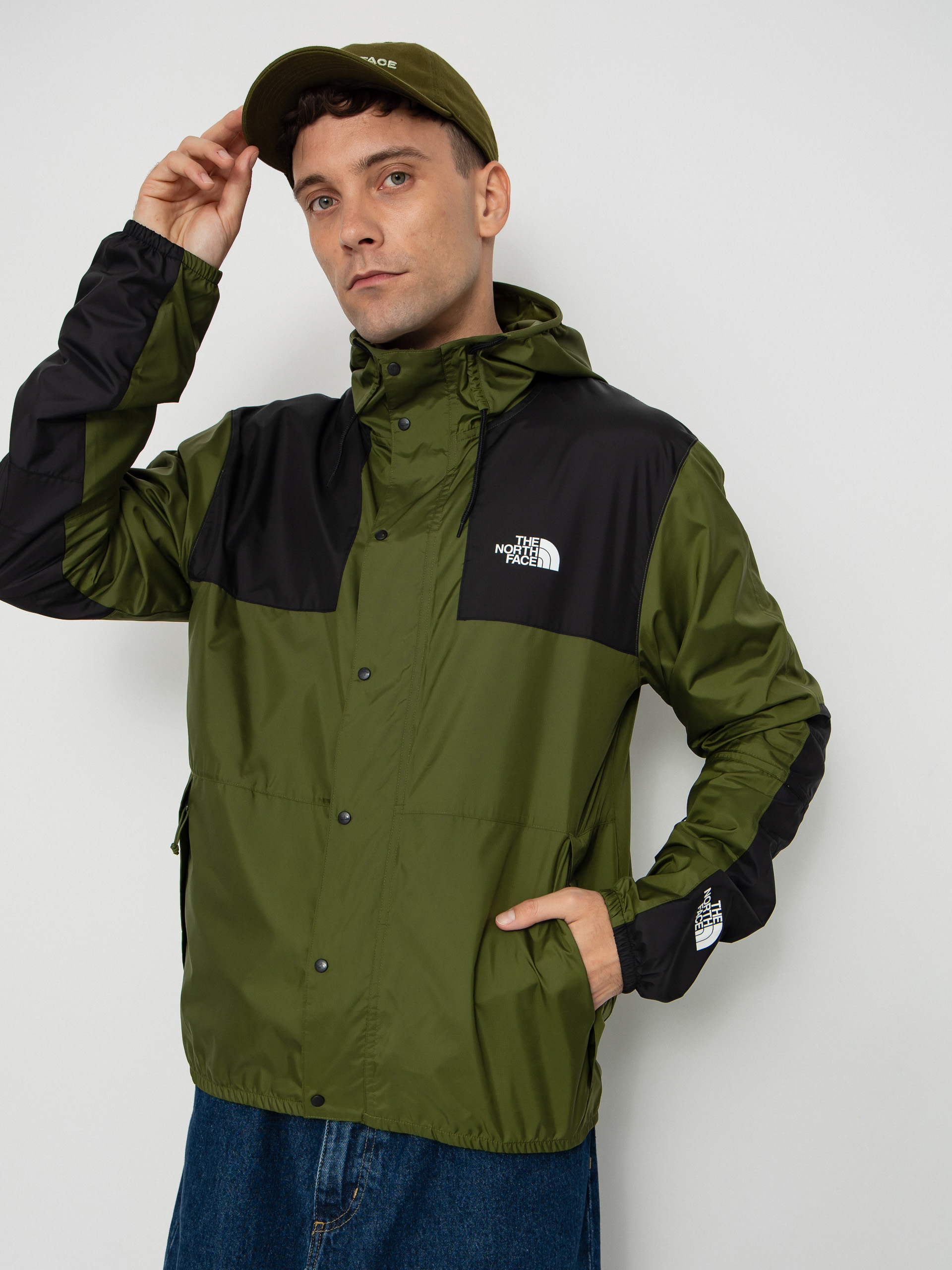 Bunda The North Face Seasonal Mountain (woodland green)
