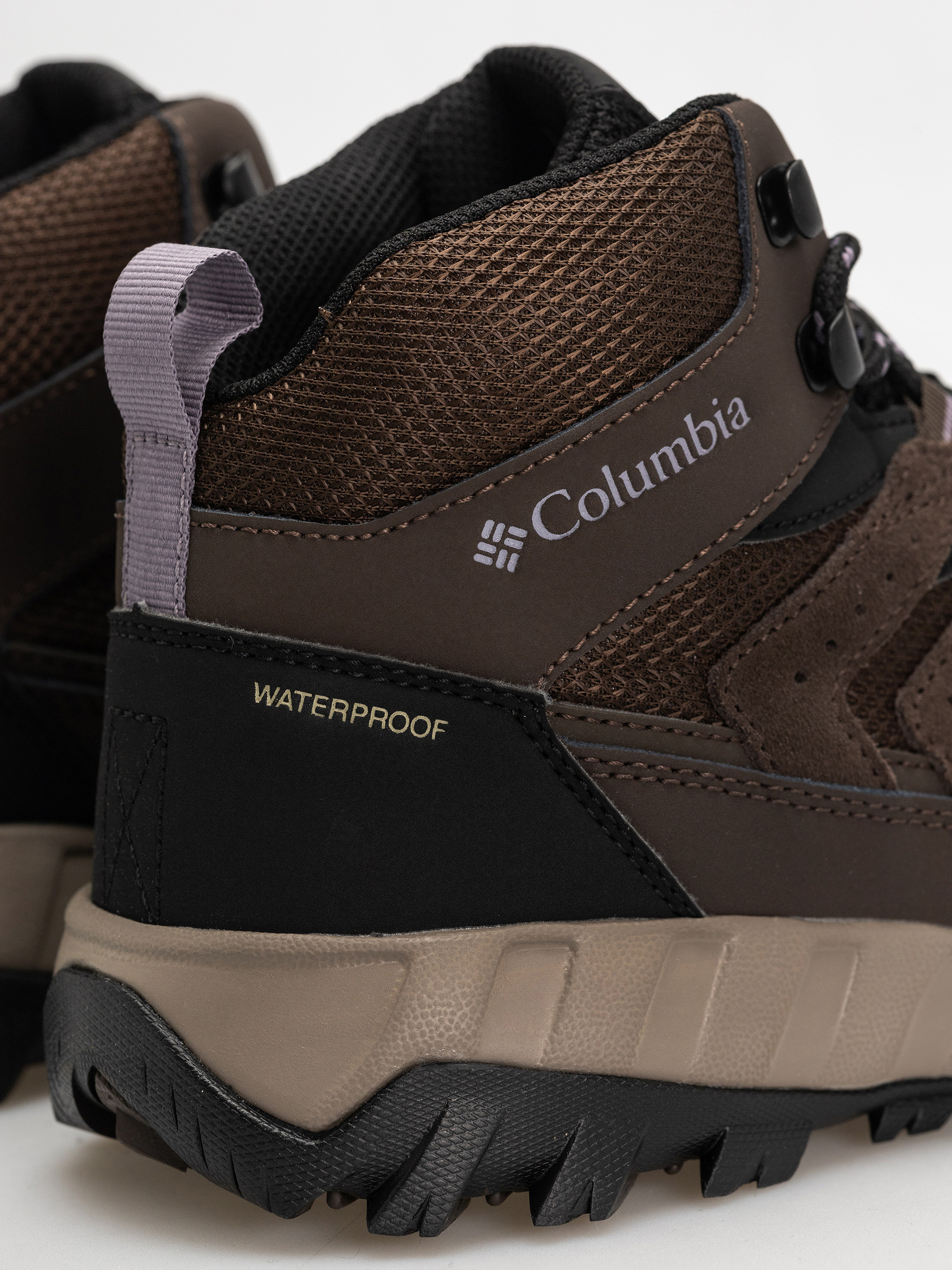 Topánky Columbia Strata Trail Mid WP Wmn (cordovan/granite purple)