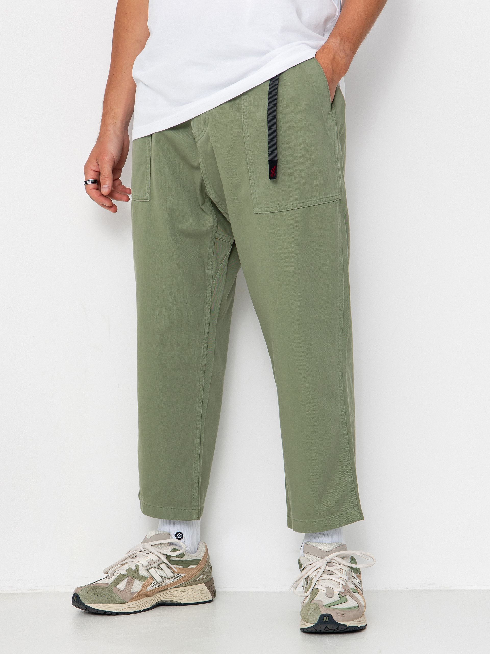 Nohavice Gramicci Loose Tapered (sage)