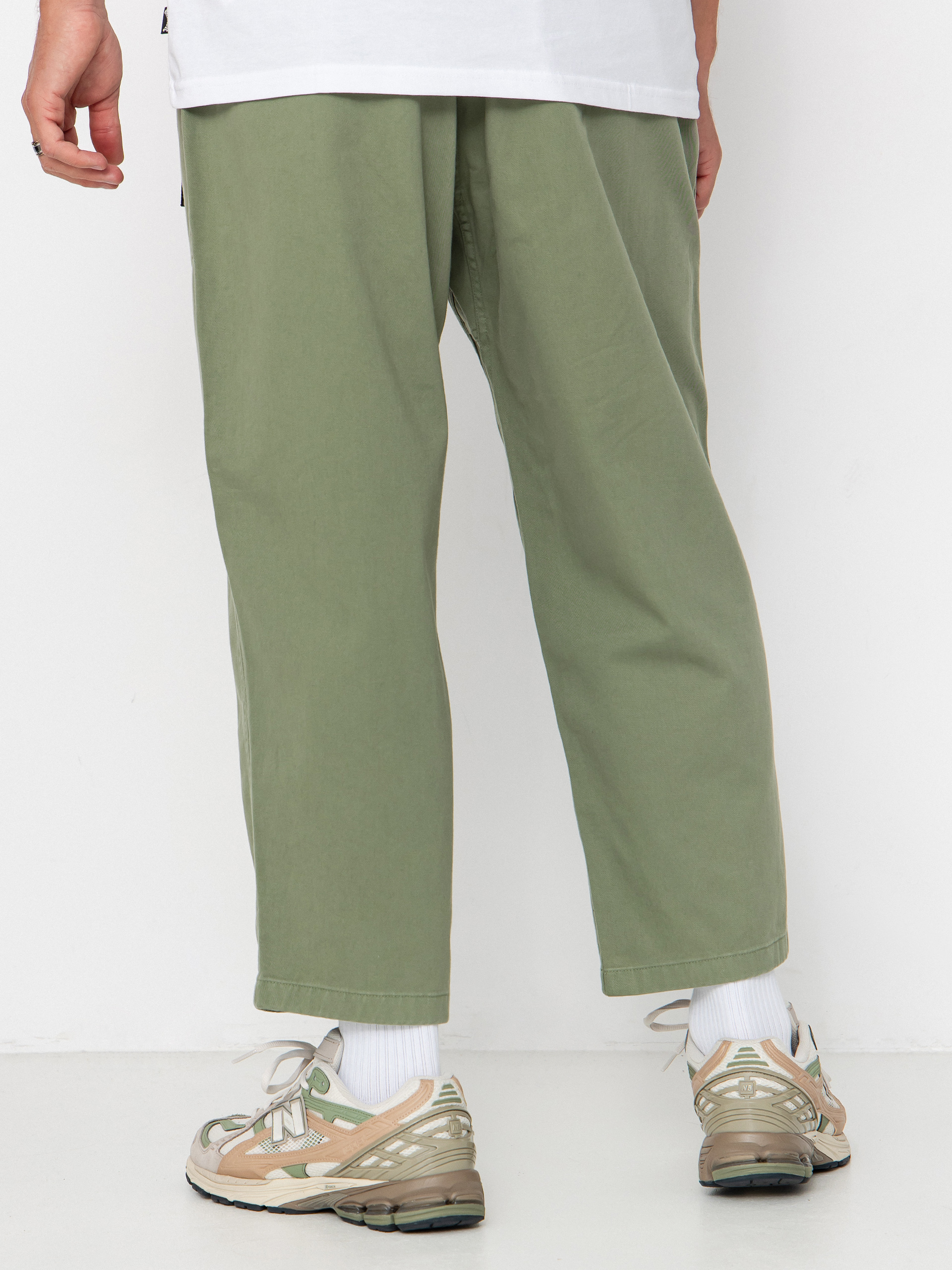 Nohavice Gramicci Loose Tapered (sage)