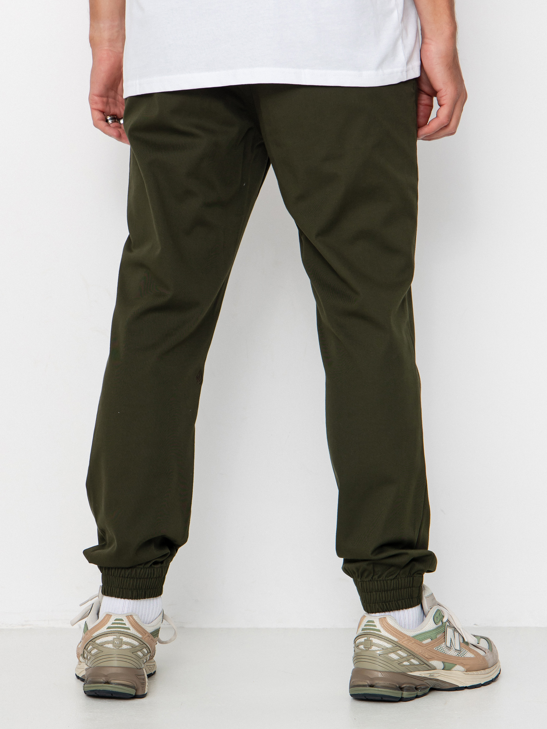 Nohavice Volcom Frickin Slim Jogger (dark green)