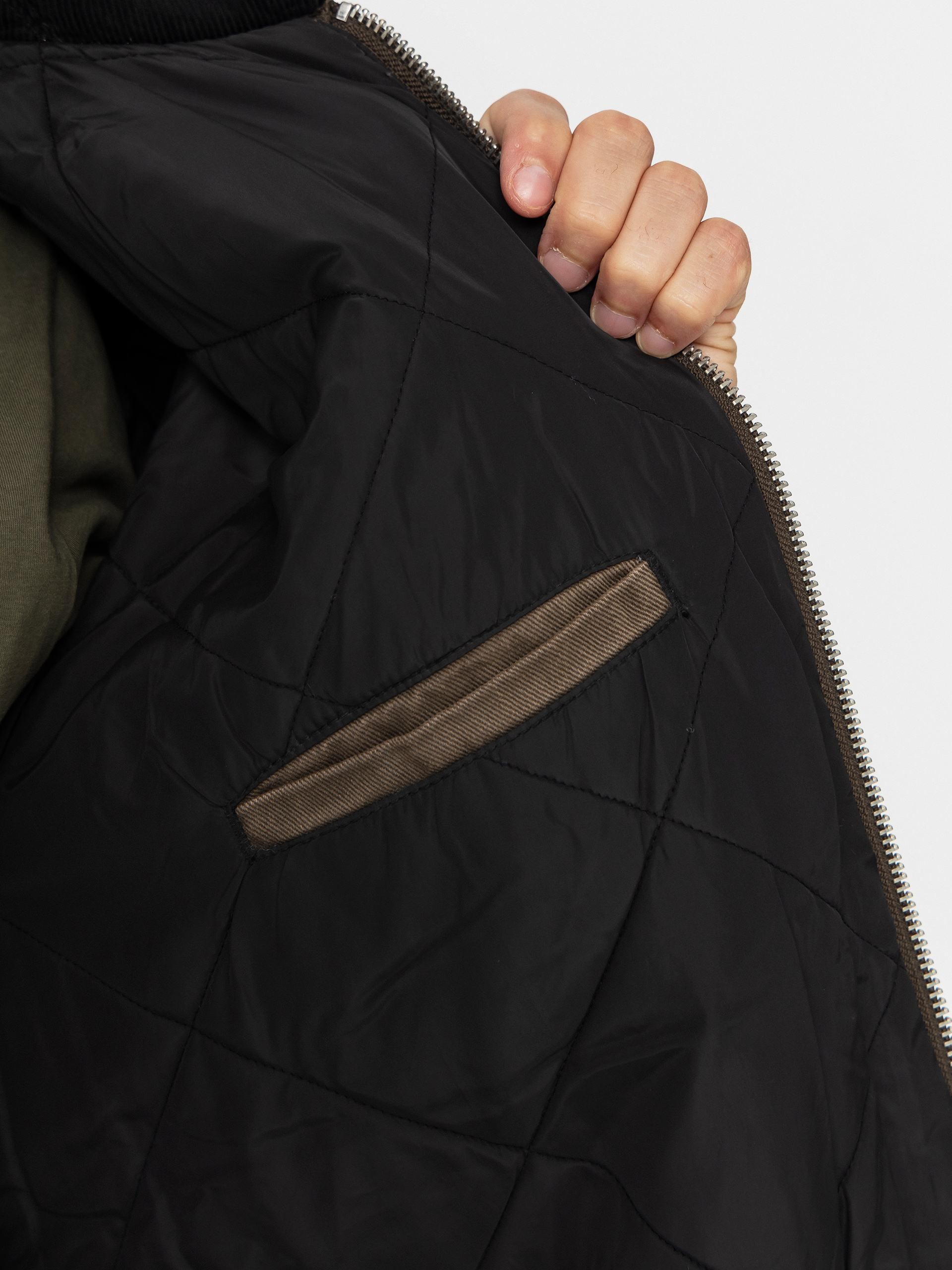 Bunda OBEY Fade Wash Cwu (wren faded wash)