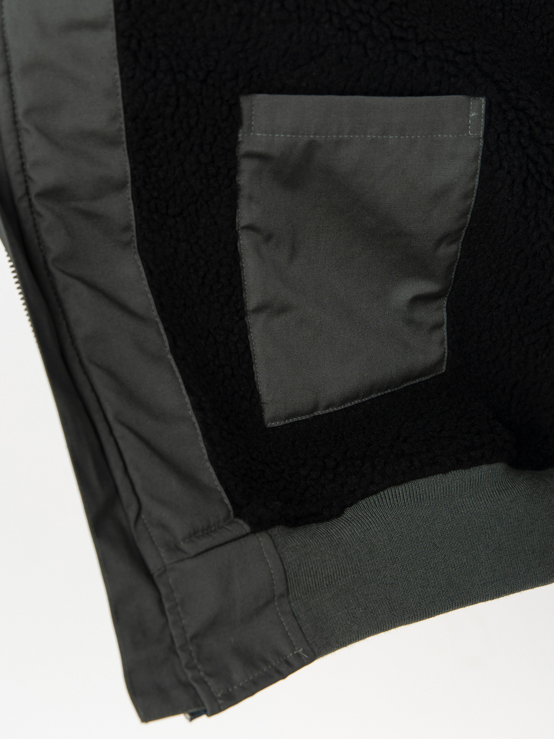 Bunda Iriedaily Hafen (dark jungle)