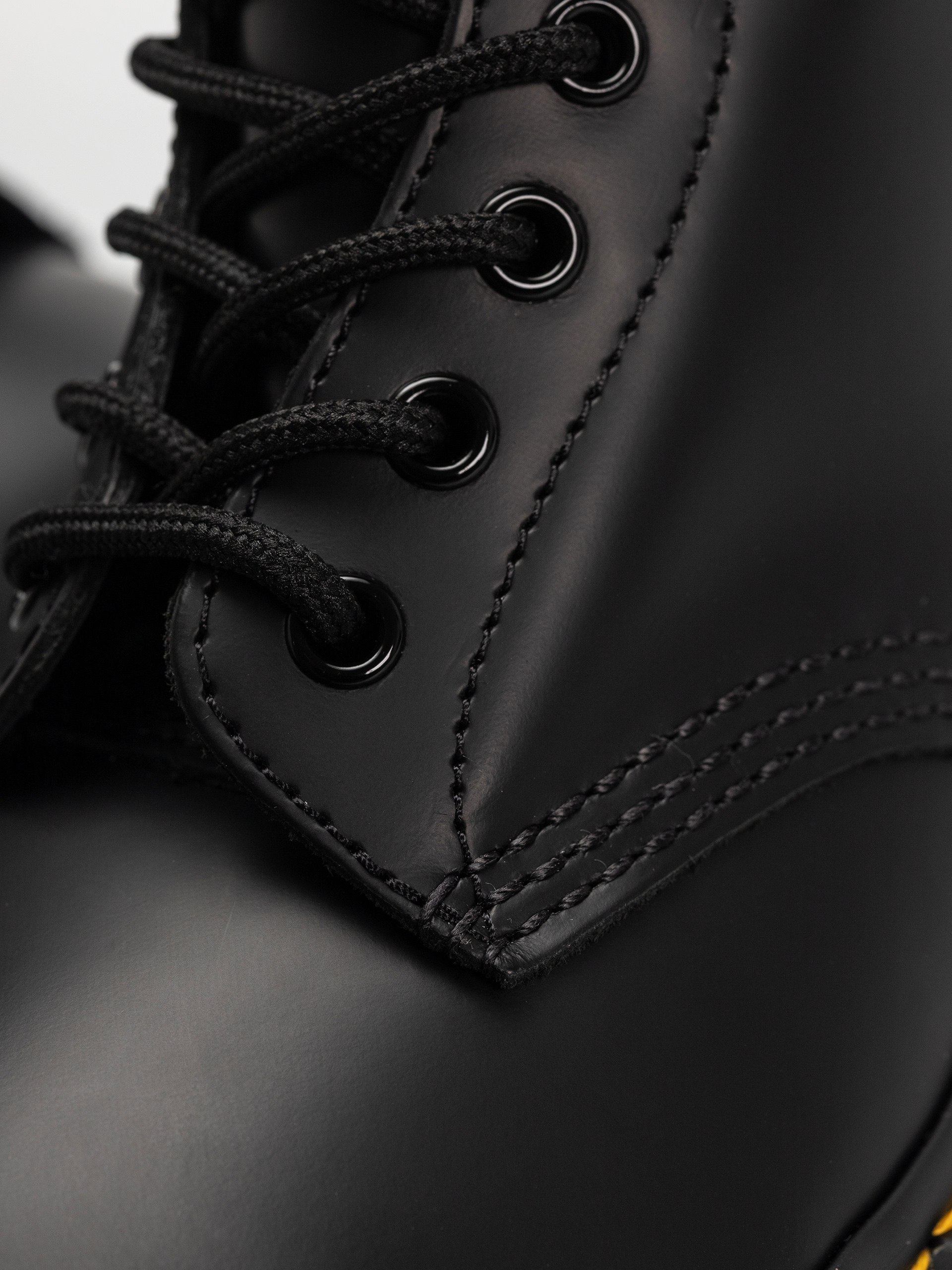 Topánky Dr. Martens 1490 (black smooth)