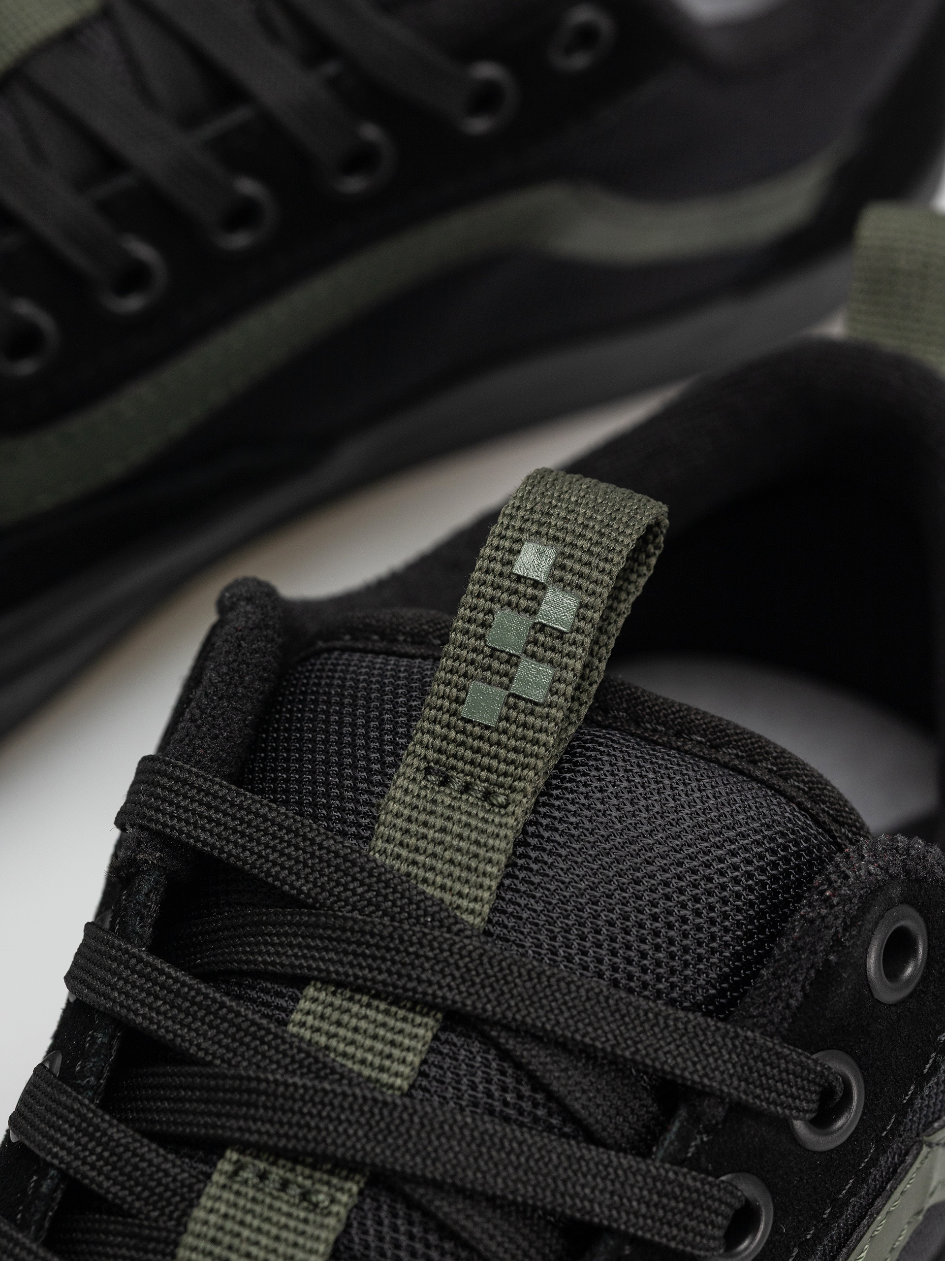 Topánky Vans Skate Old Skool 36 + (atiba black/dark green)