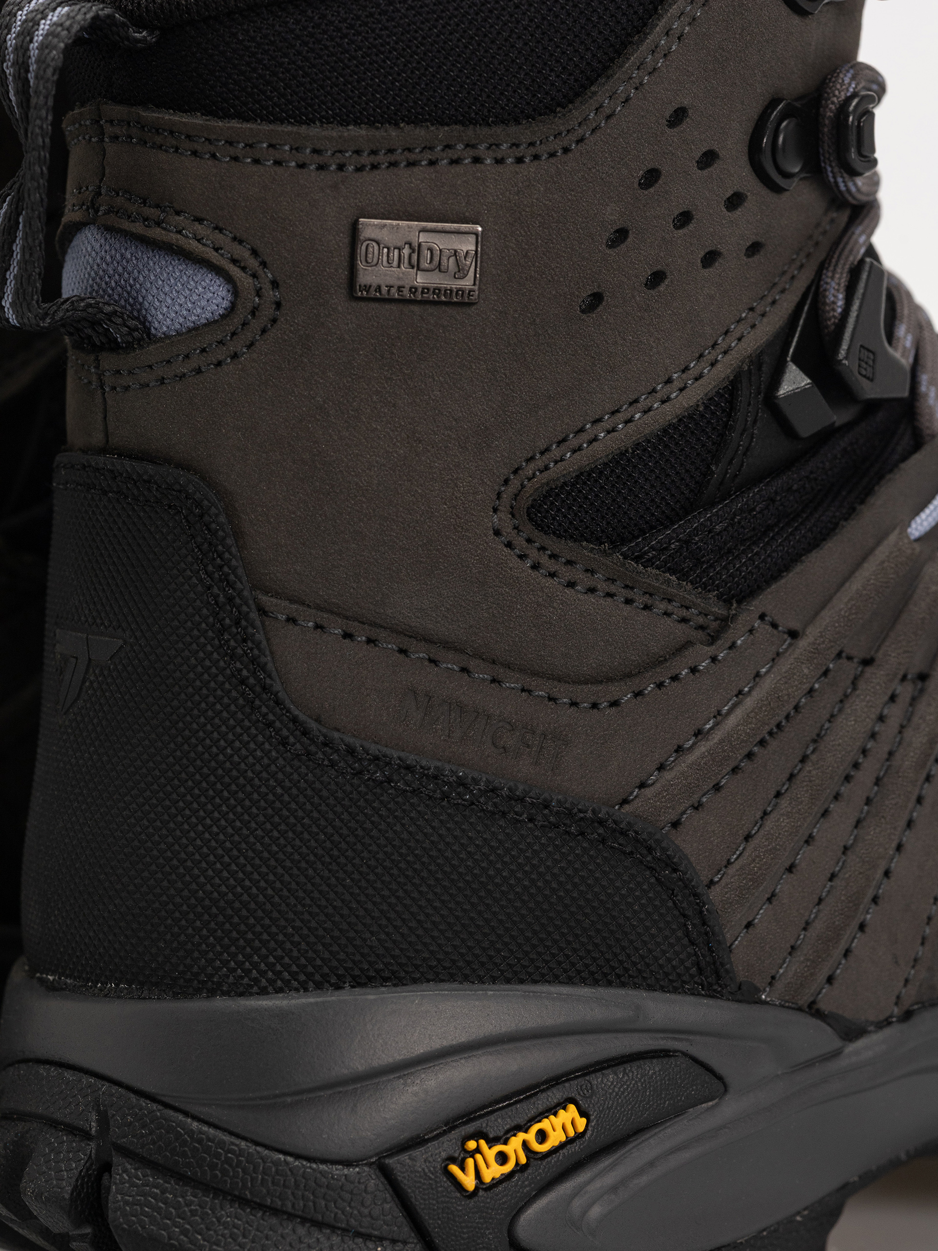 Topánky Columbia Geoterra Outdry LTR Wmn (black/new moon)