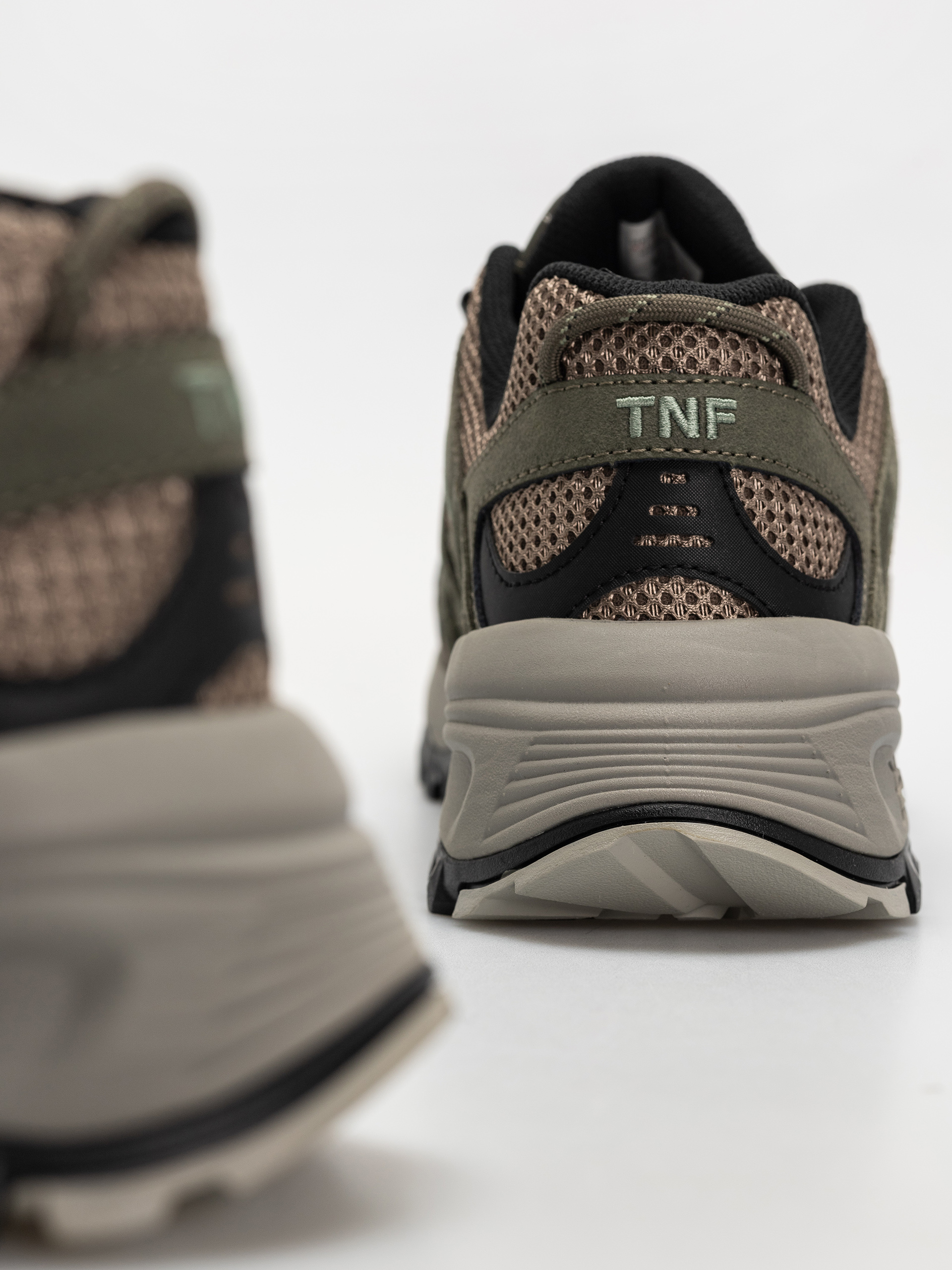 Topánky The North Face Hedgehog 06 Rvst (new taupe green/bark mi)