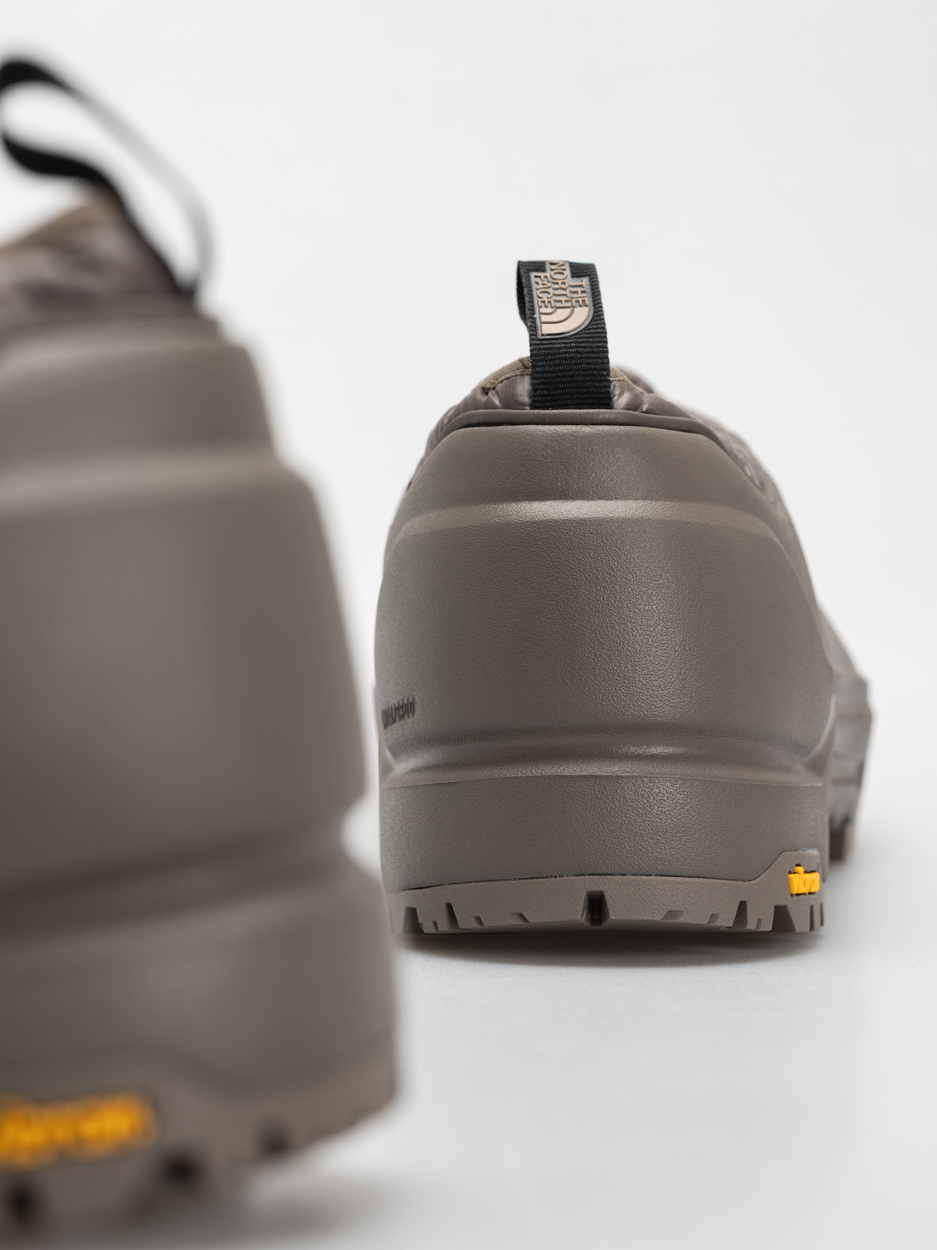 Topánky The North Face Base Camp Wp Mule (mocha brown/mocha brown)