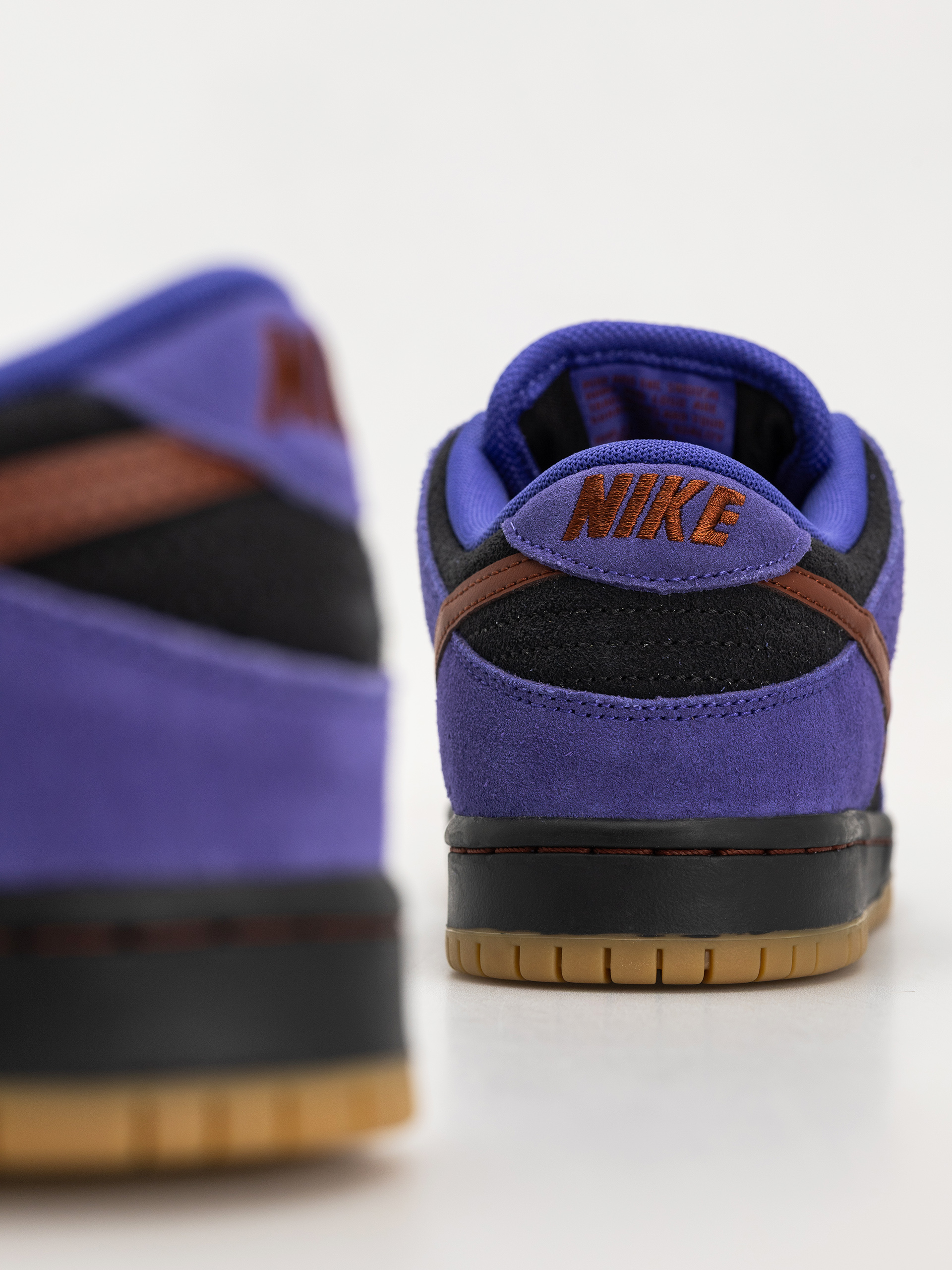 Topánky Nike SB Dunk Low Pro (persian violet/cinnamon off noir)