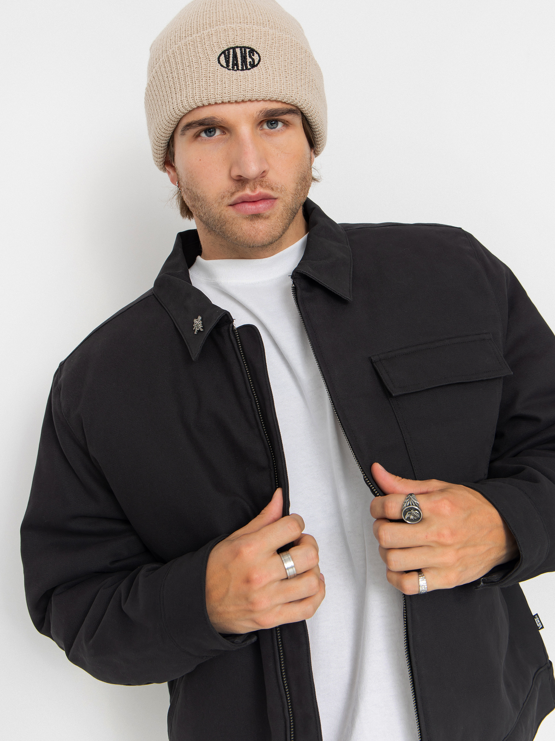 Bunda Vans Raw Instinct (black)