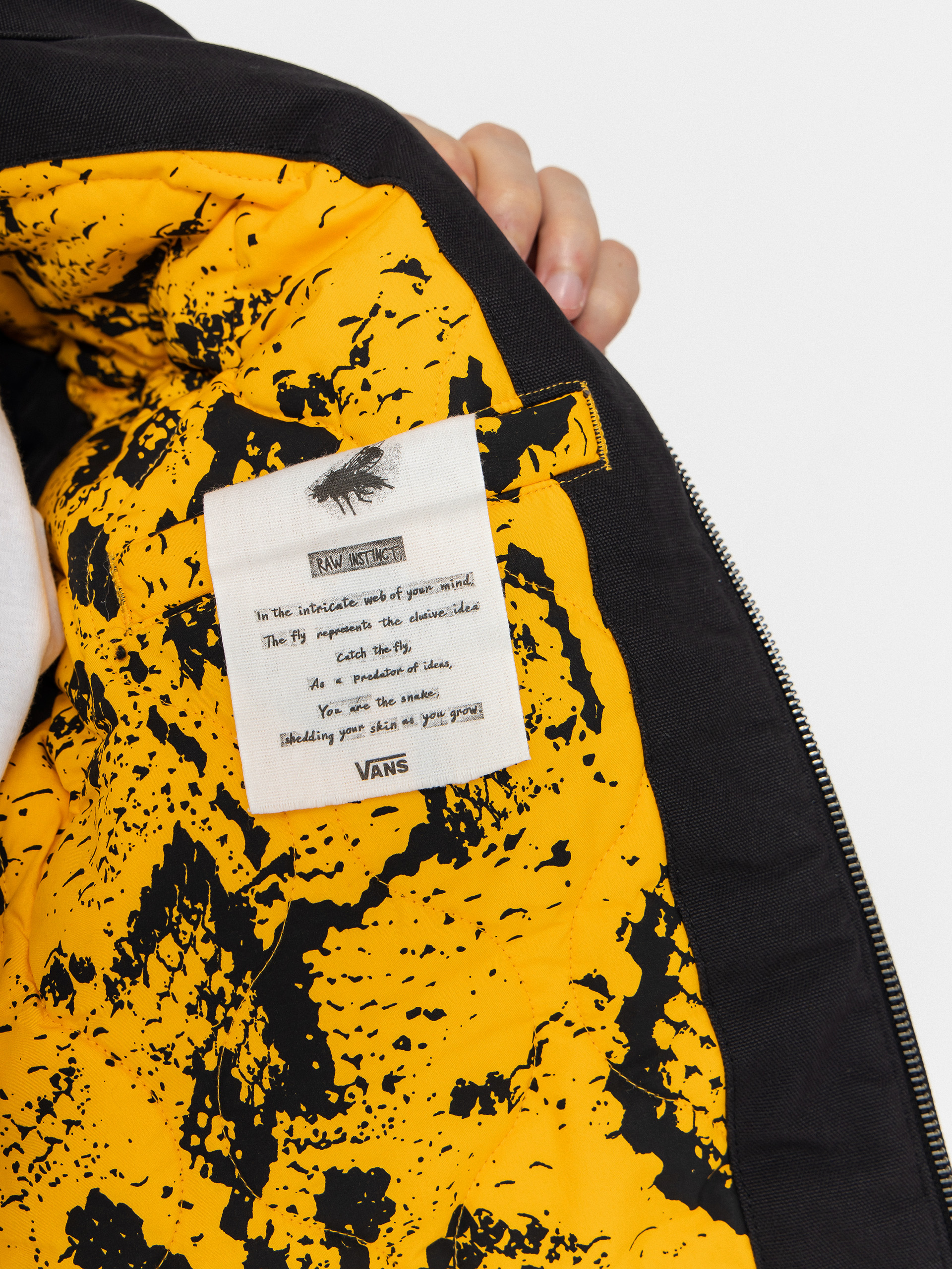 Bunda Vans Raw Instinct (black)