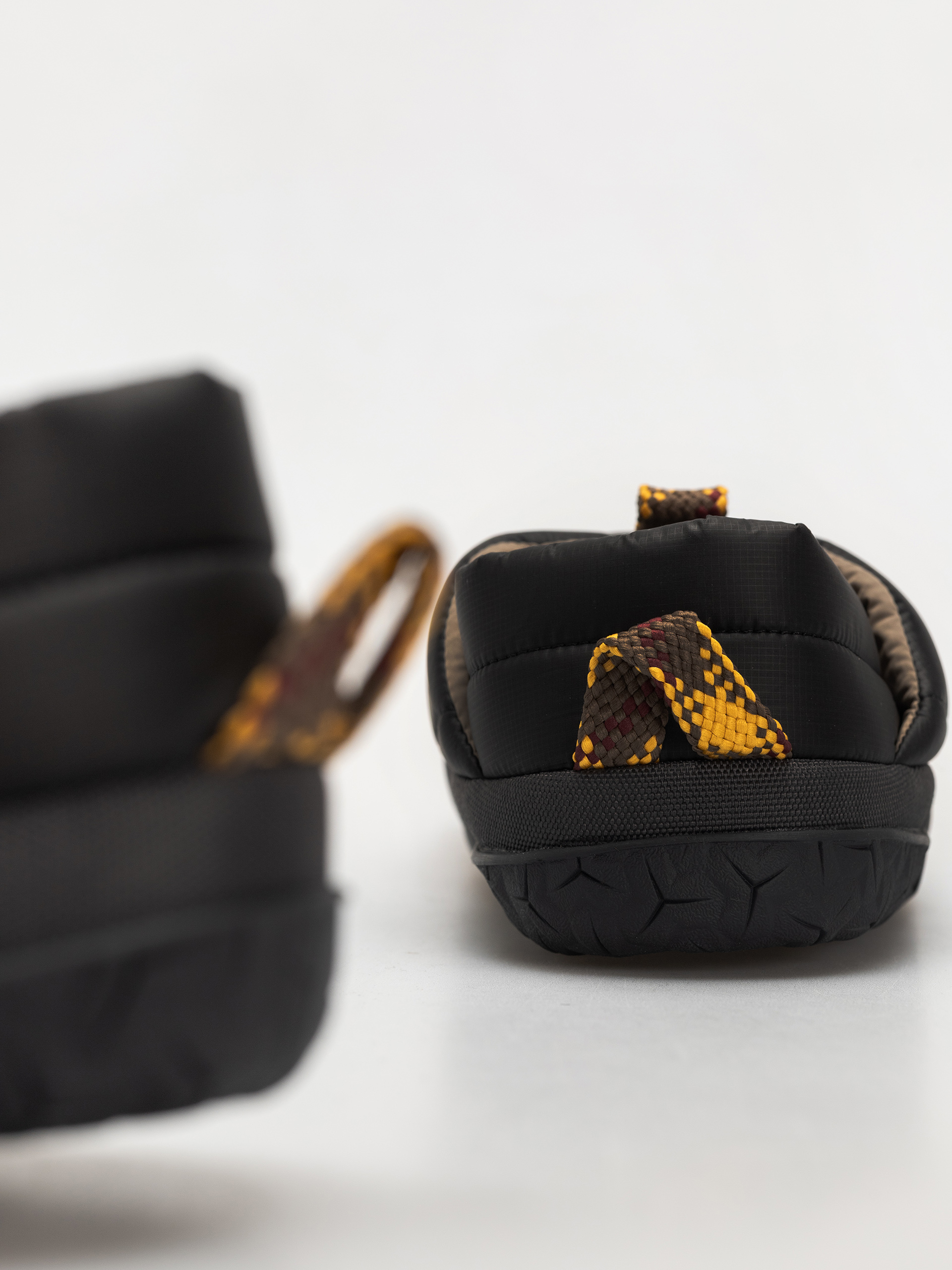 Topánky The North Face Nuptse Mule (tnf black/anthracite gr)