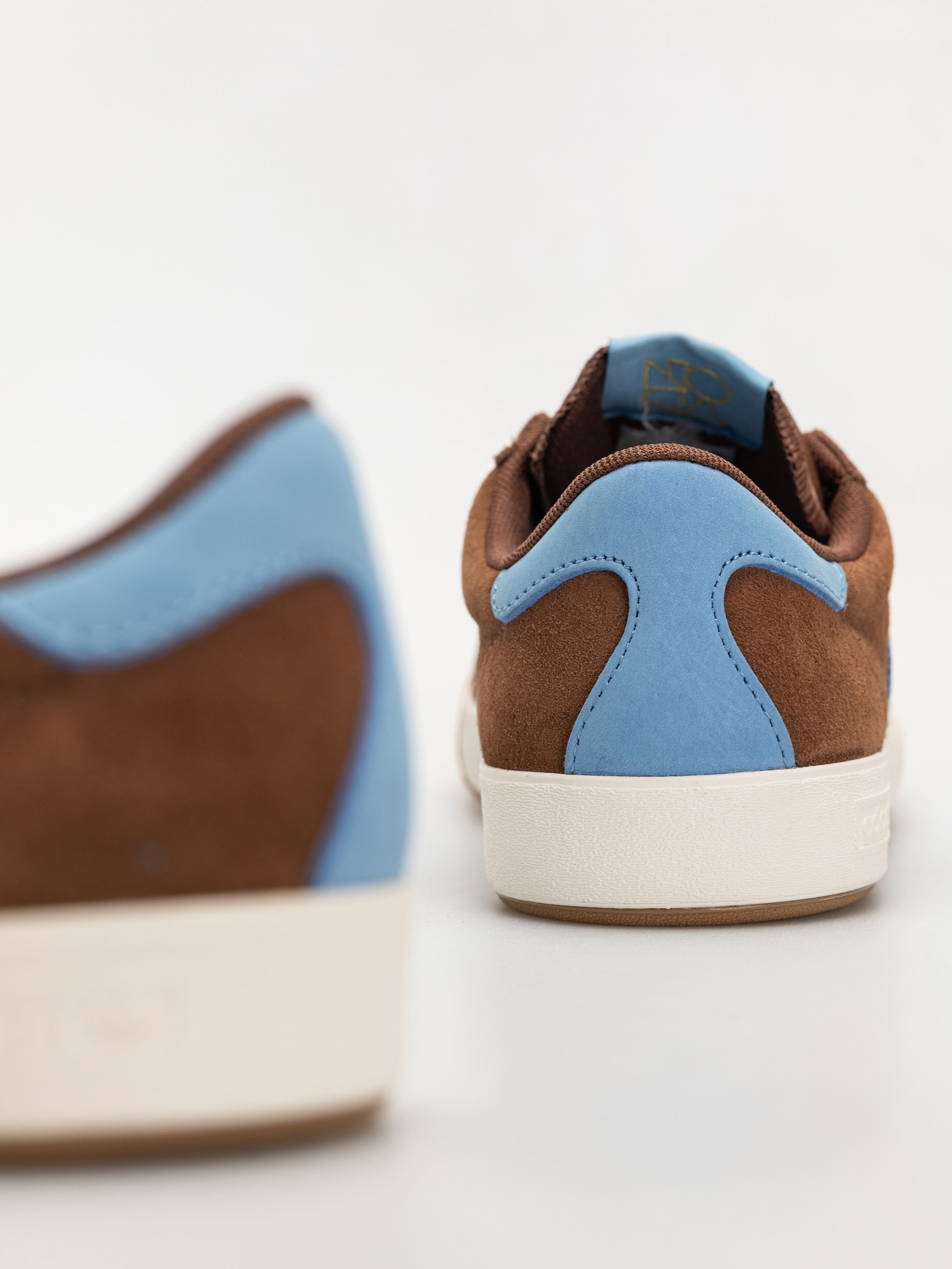 Topánky adidas Nora (prebrn/ltblue/gum4)