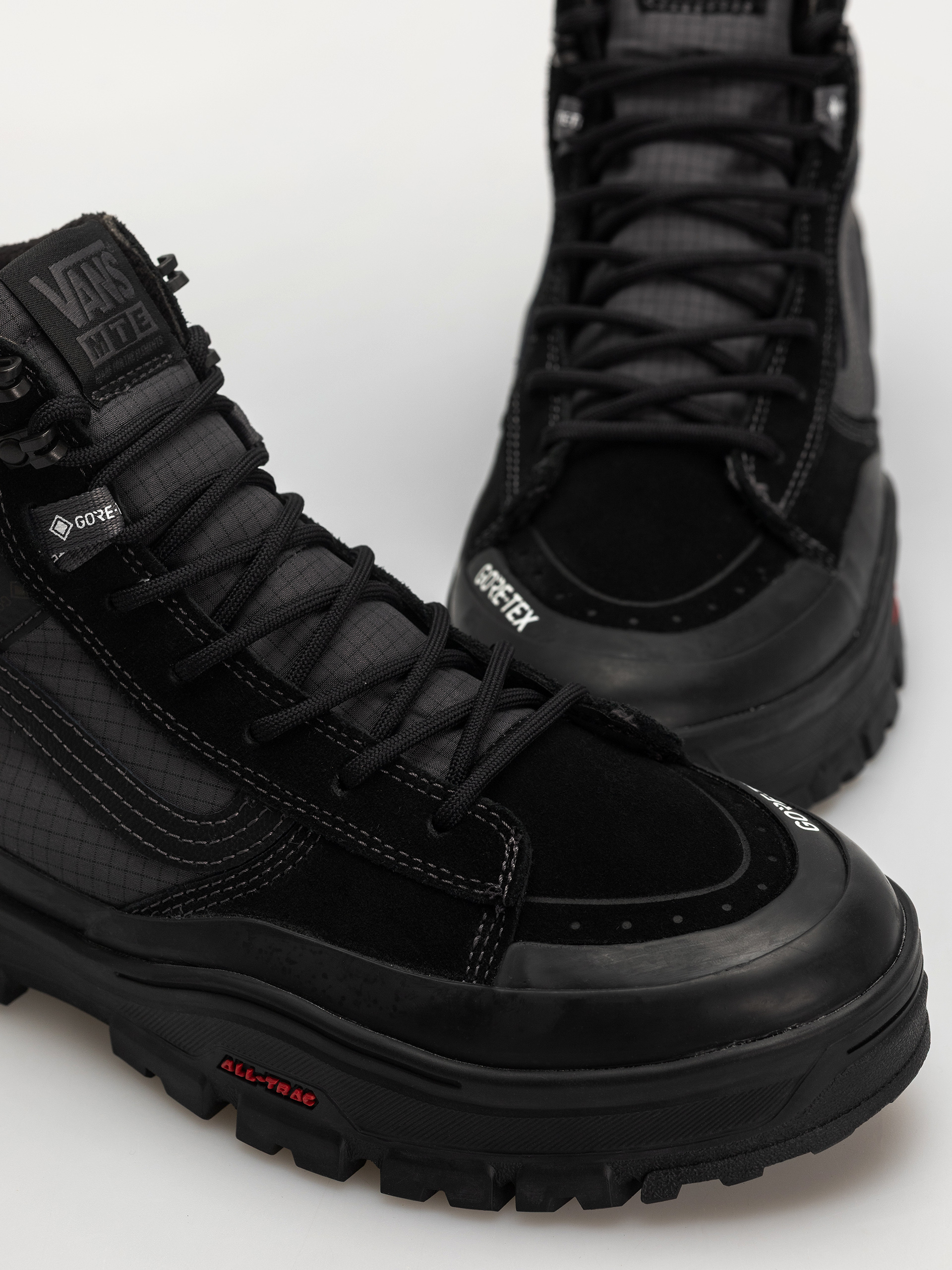 Topánky Vans Mte Sk8 Hi Gore Tex Insulated (black/black)