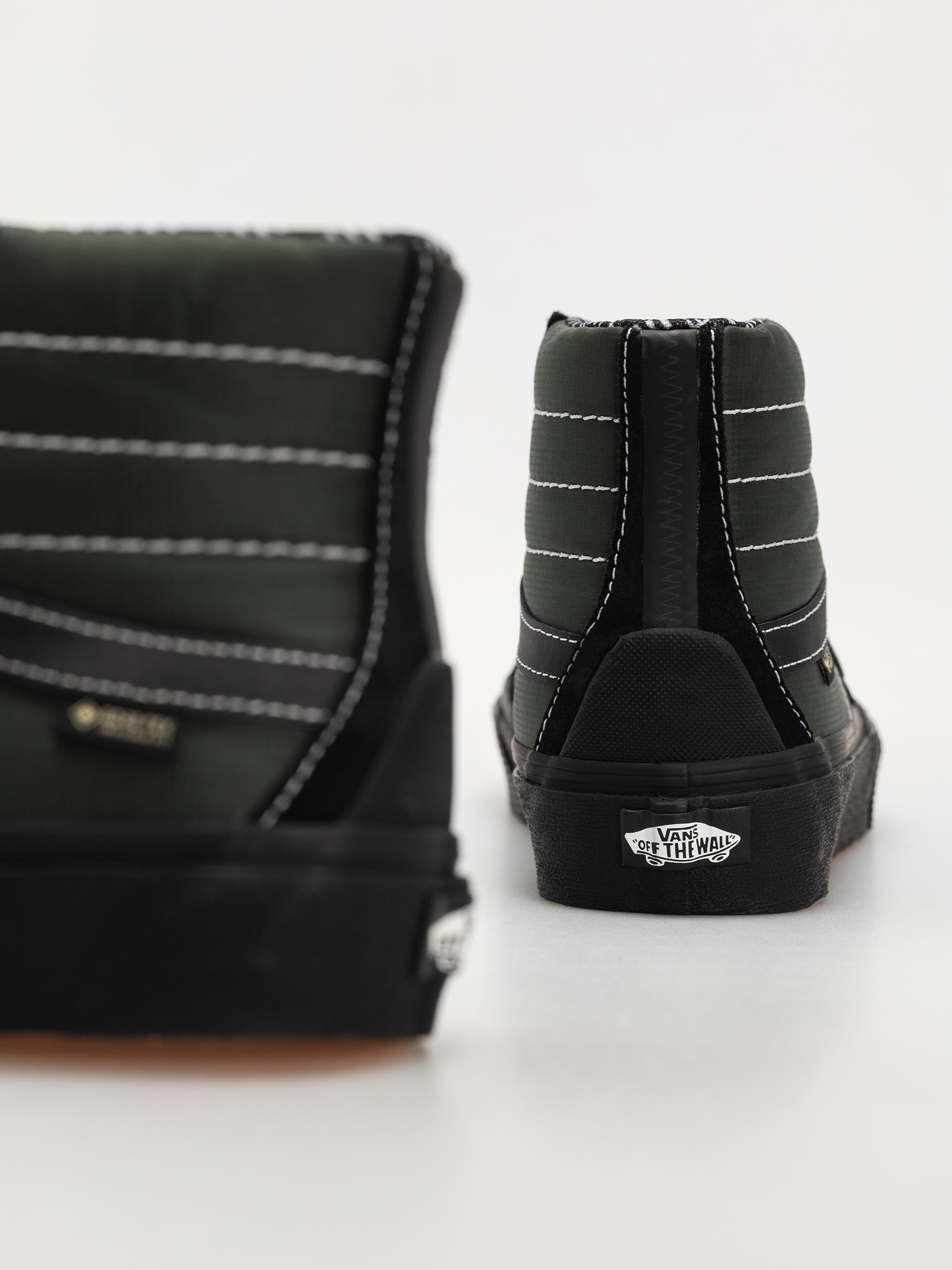 Topánky Vans Sk8 Hi Gore Tex (outdoor black/green)