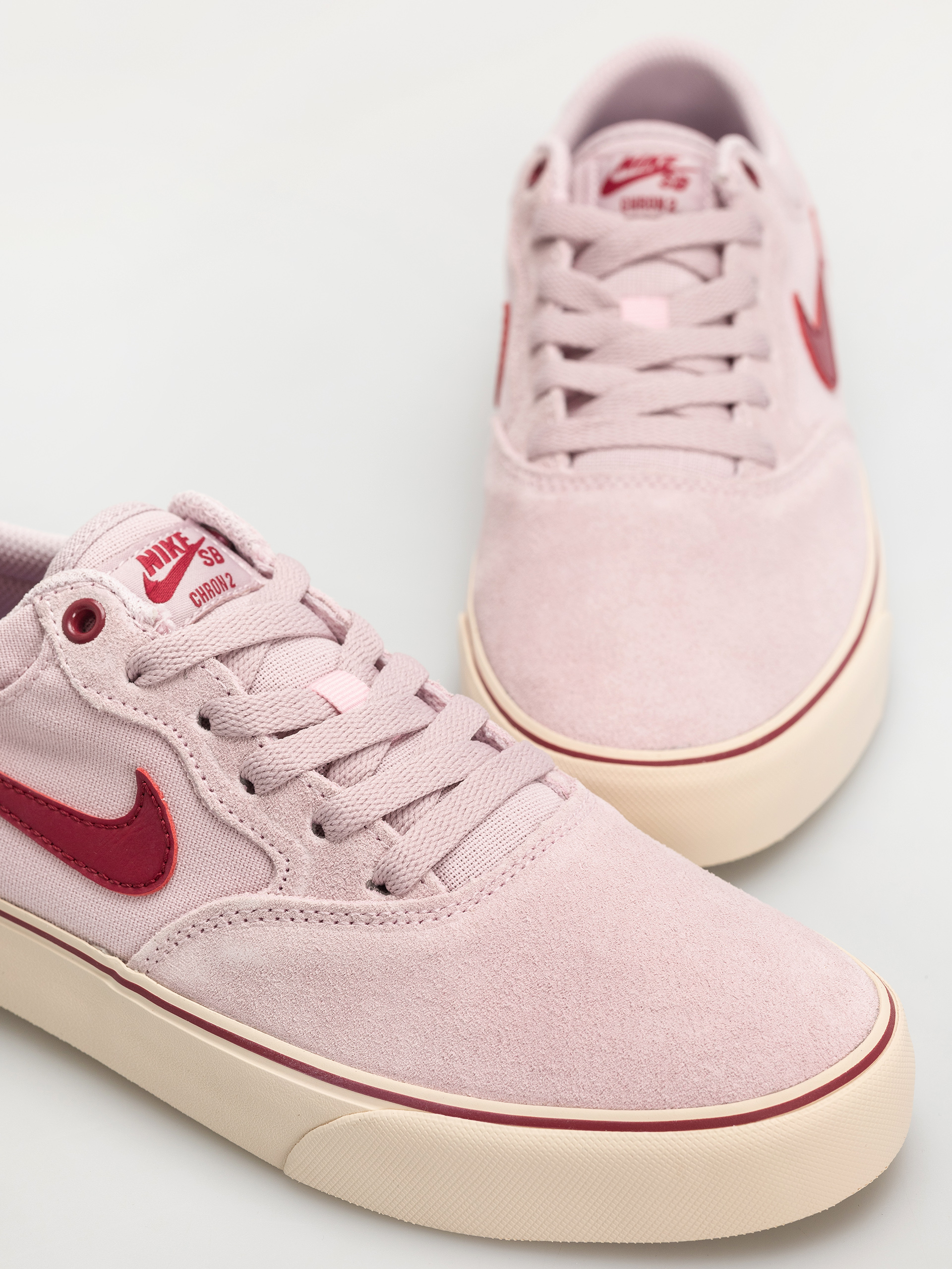 Topánky Nike SB Chron 2 (pink foam/noble red pearl white)