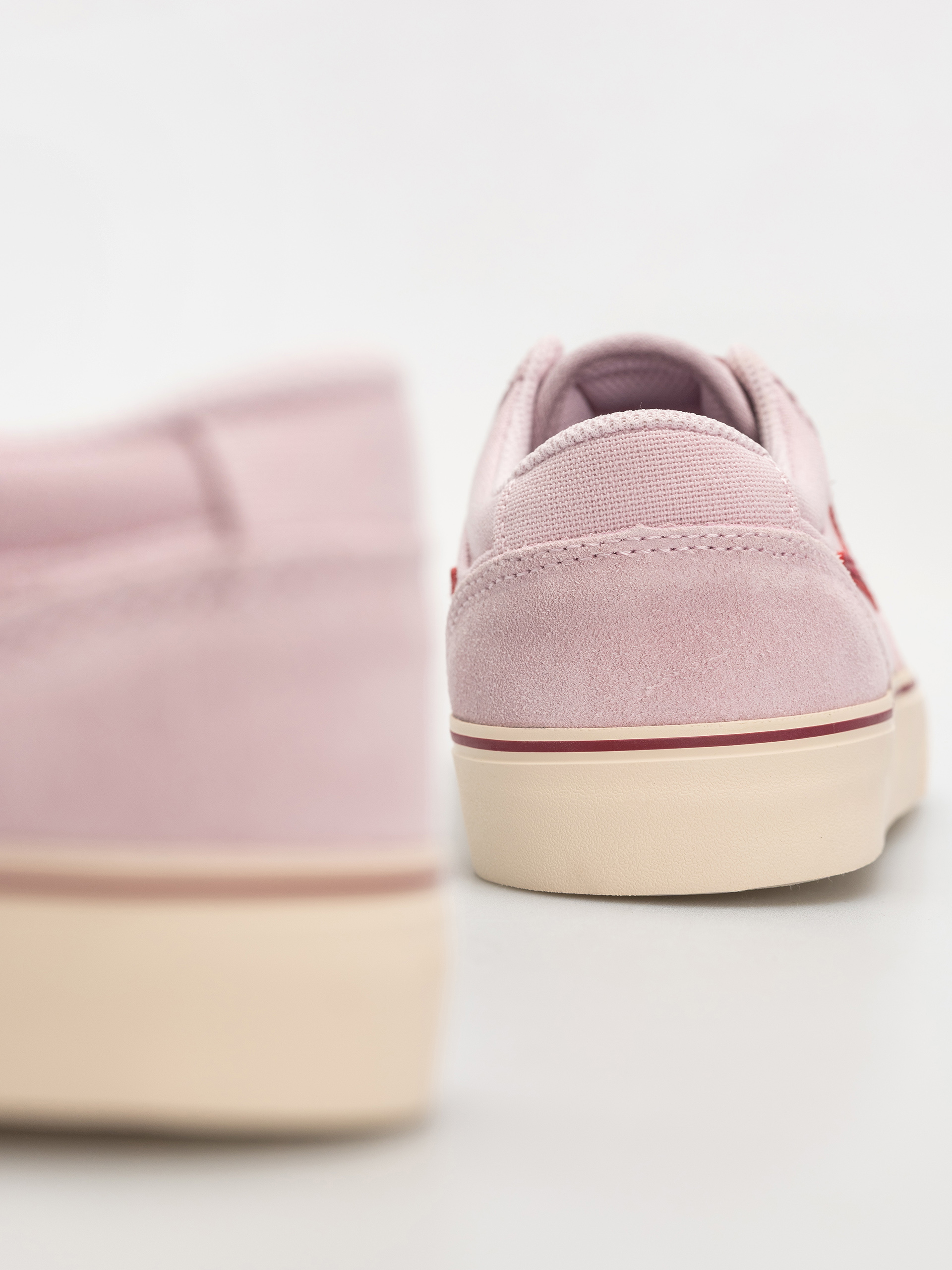 Topánky Nike SB Chron 2 (pink foam/noble red pearl white)