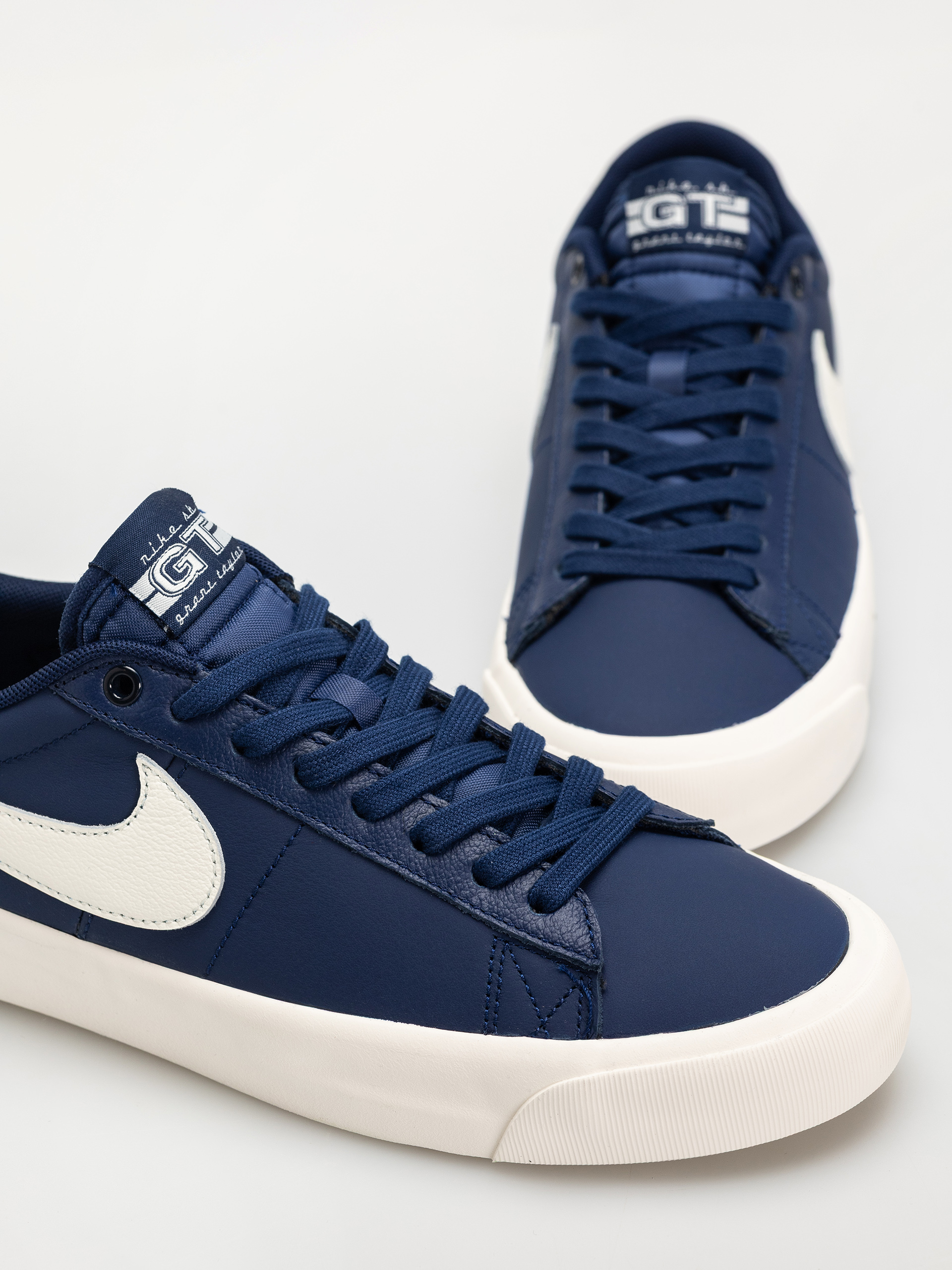 Topánky Nike SB Blazer Low Pro GT (blue void/sail blue void)