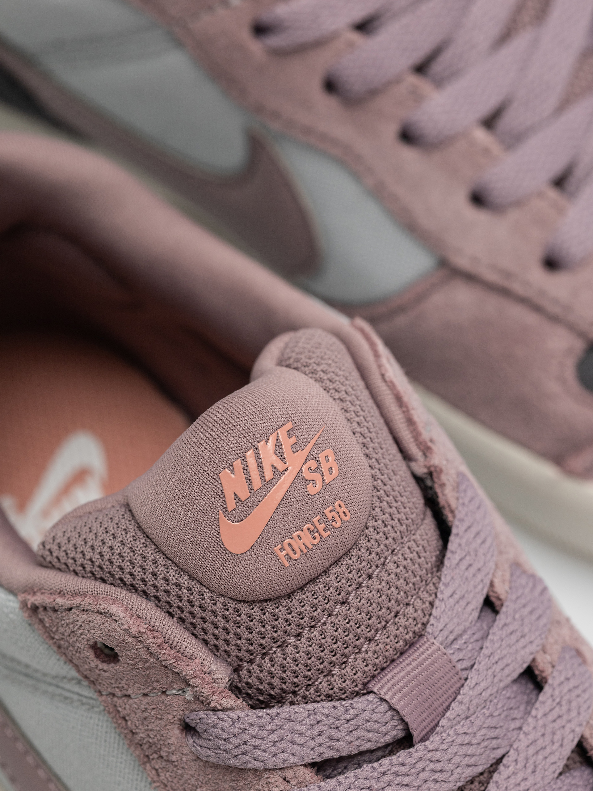 Topánky Nike SB Force 58 (flt silver/taupe grey dark grey)