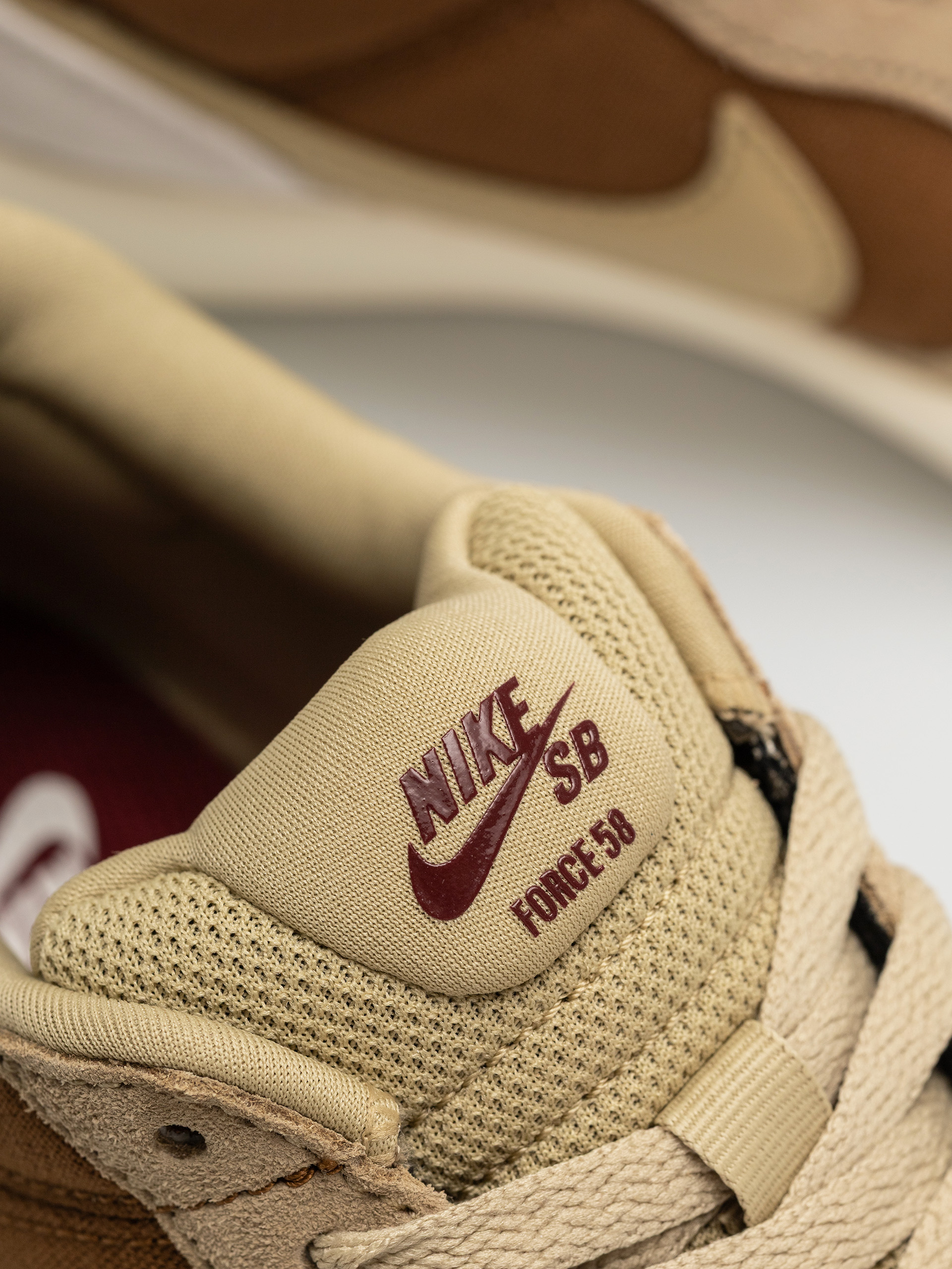 Topánky Nike SB Force 58 (lt british tan/parachute beige)